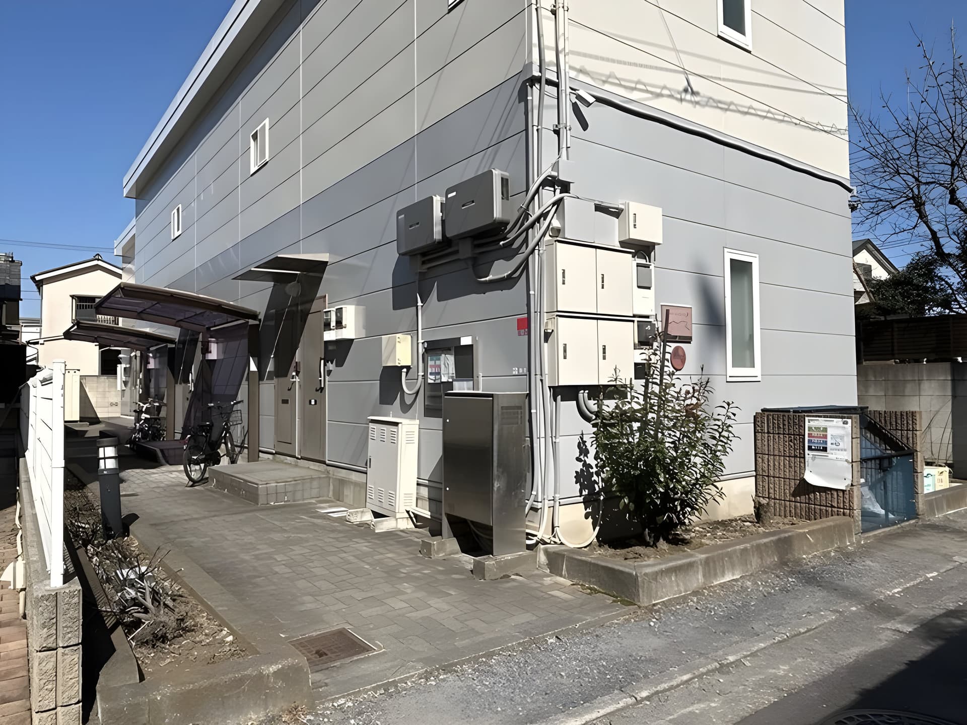 レオパレス扇 203