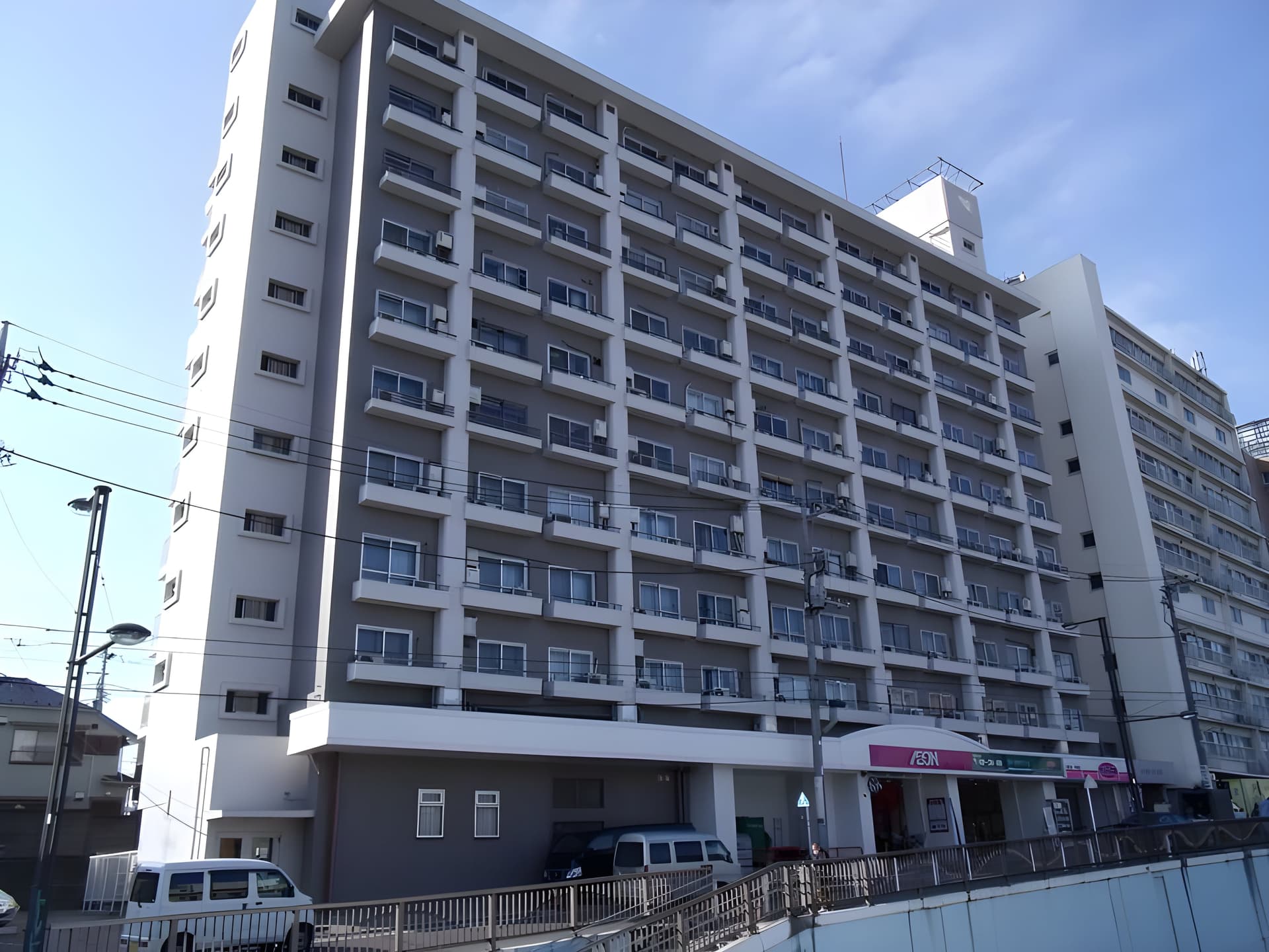 ハヤマビル 203