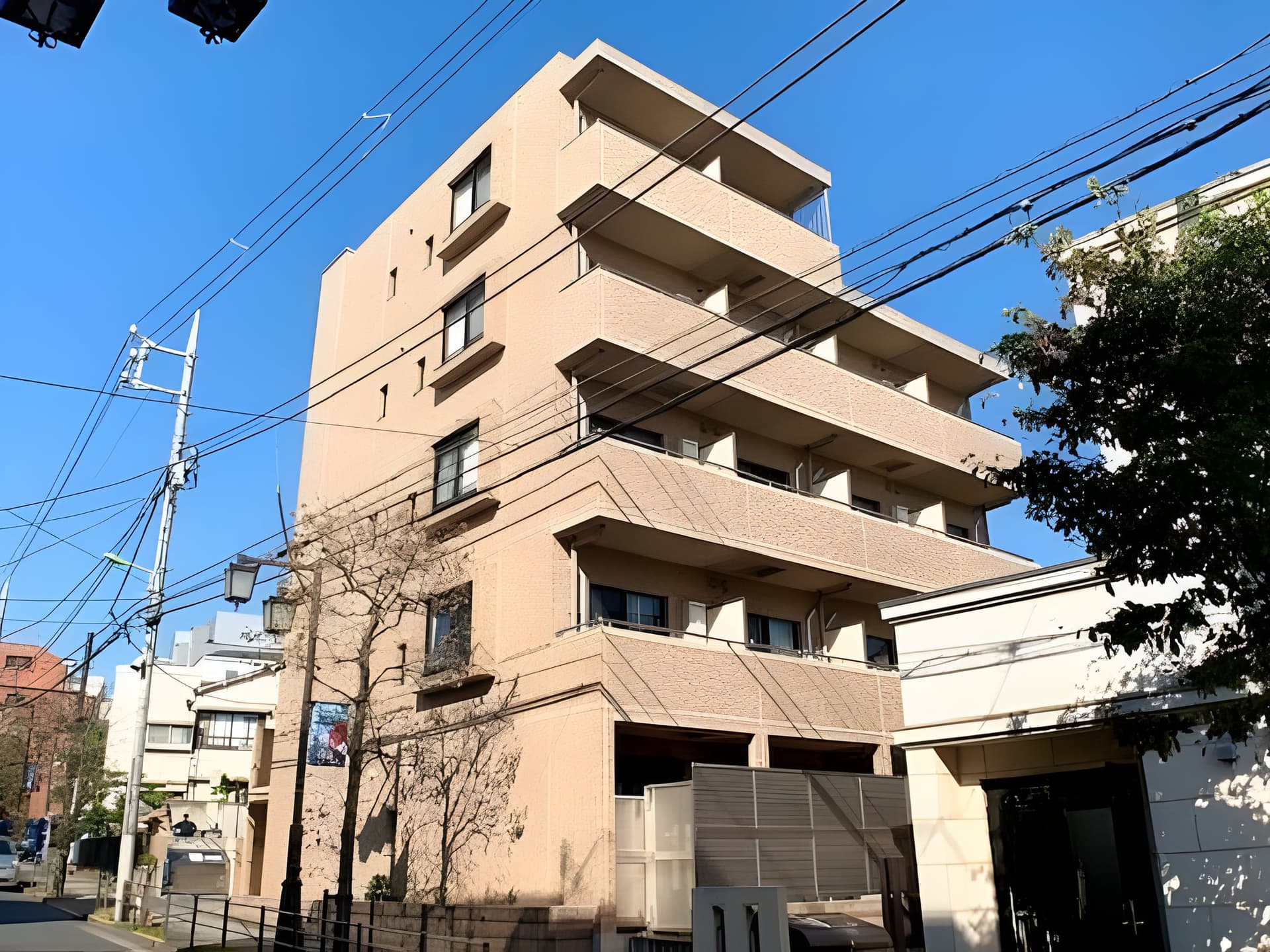 ティアラ三軒茶屋 502
