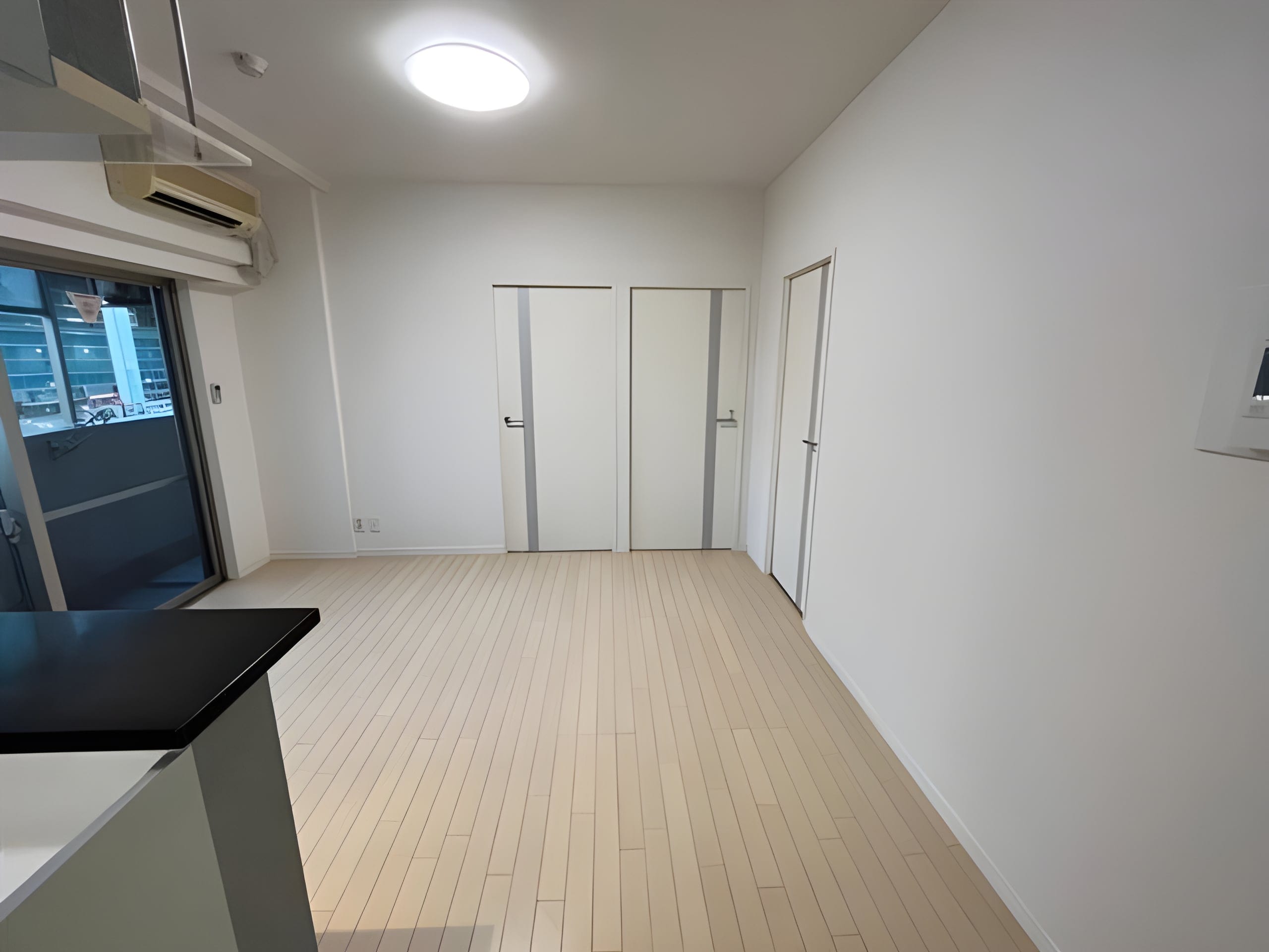 モアグランデ浜松町 304