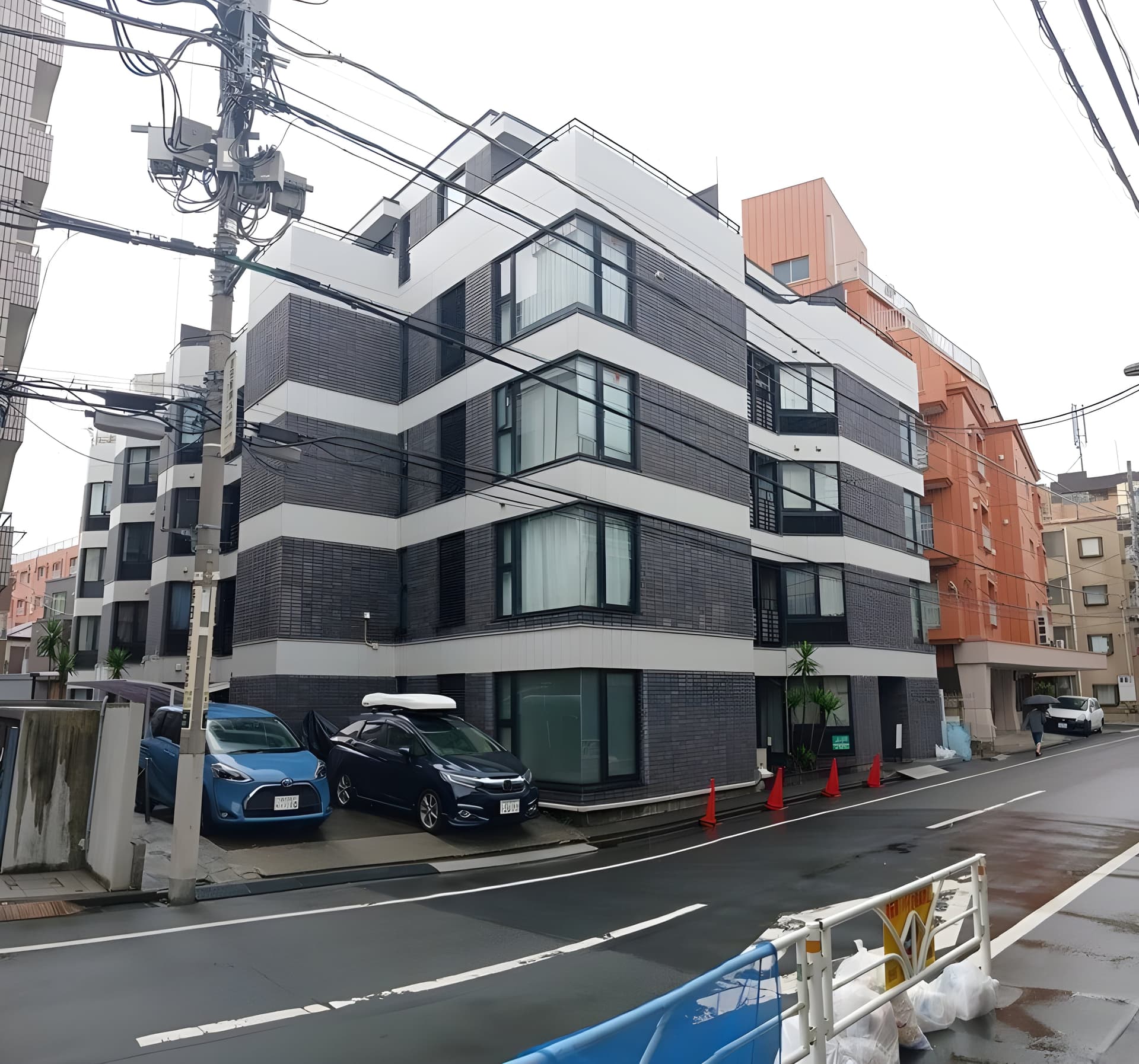 ビューパレー新宿新都心 306