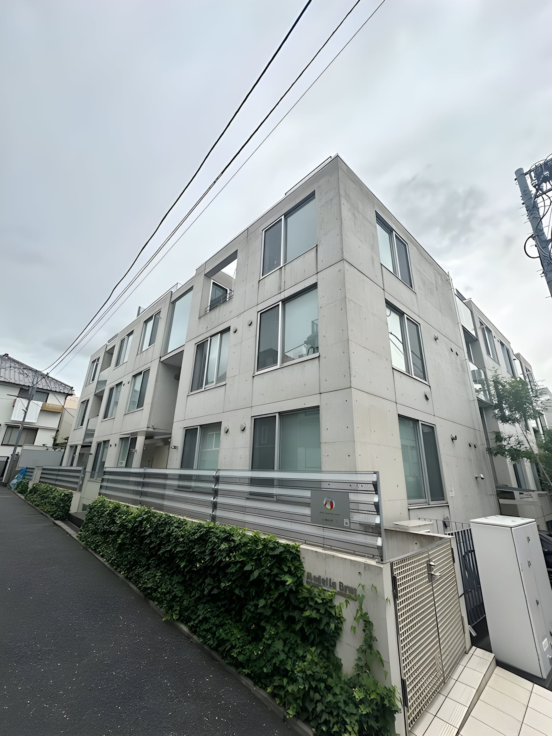 ZOOM表参道 208