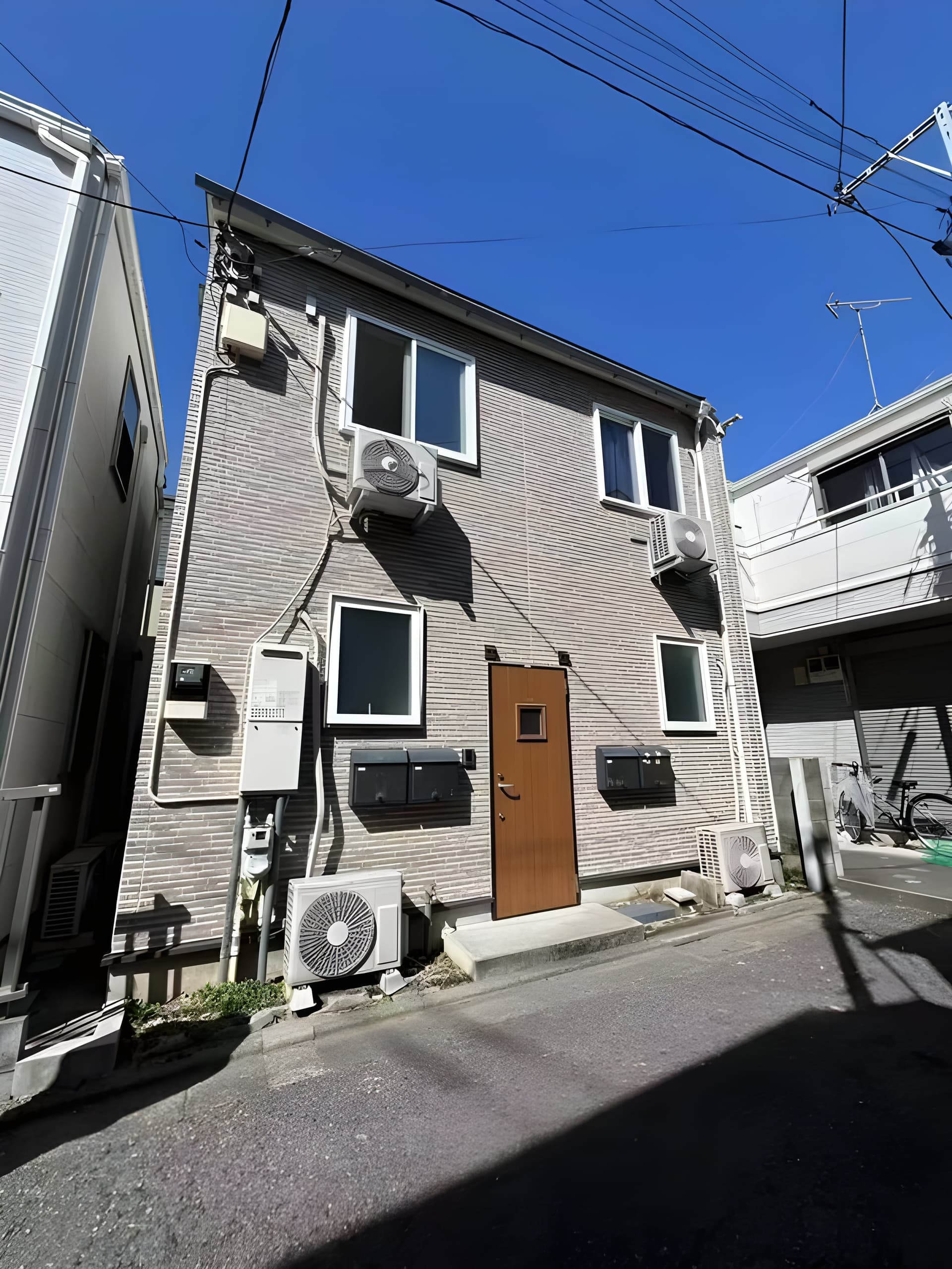 世田谷区松原一丁目 23万円/入力なし/18,000円