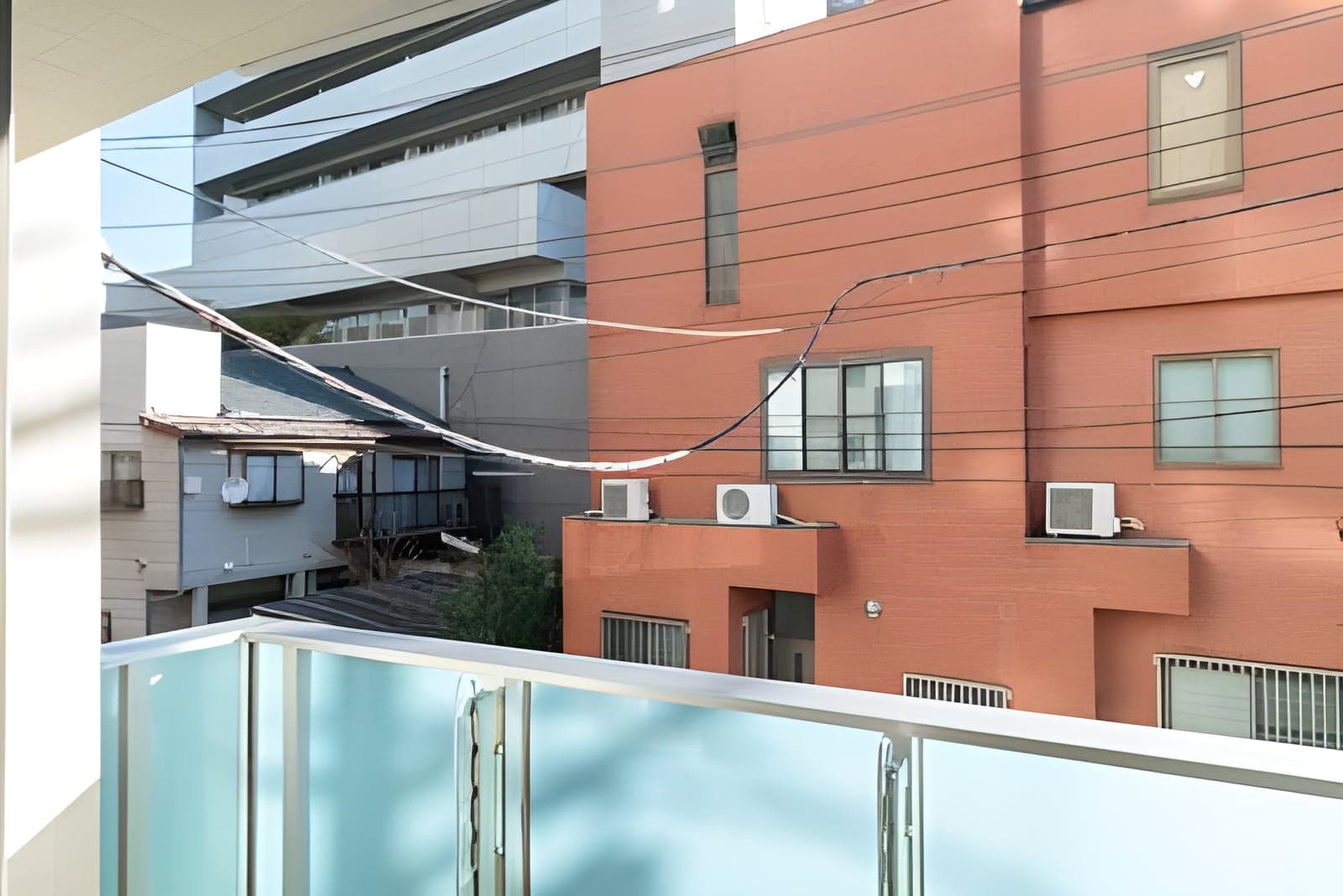 calm minowa 201