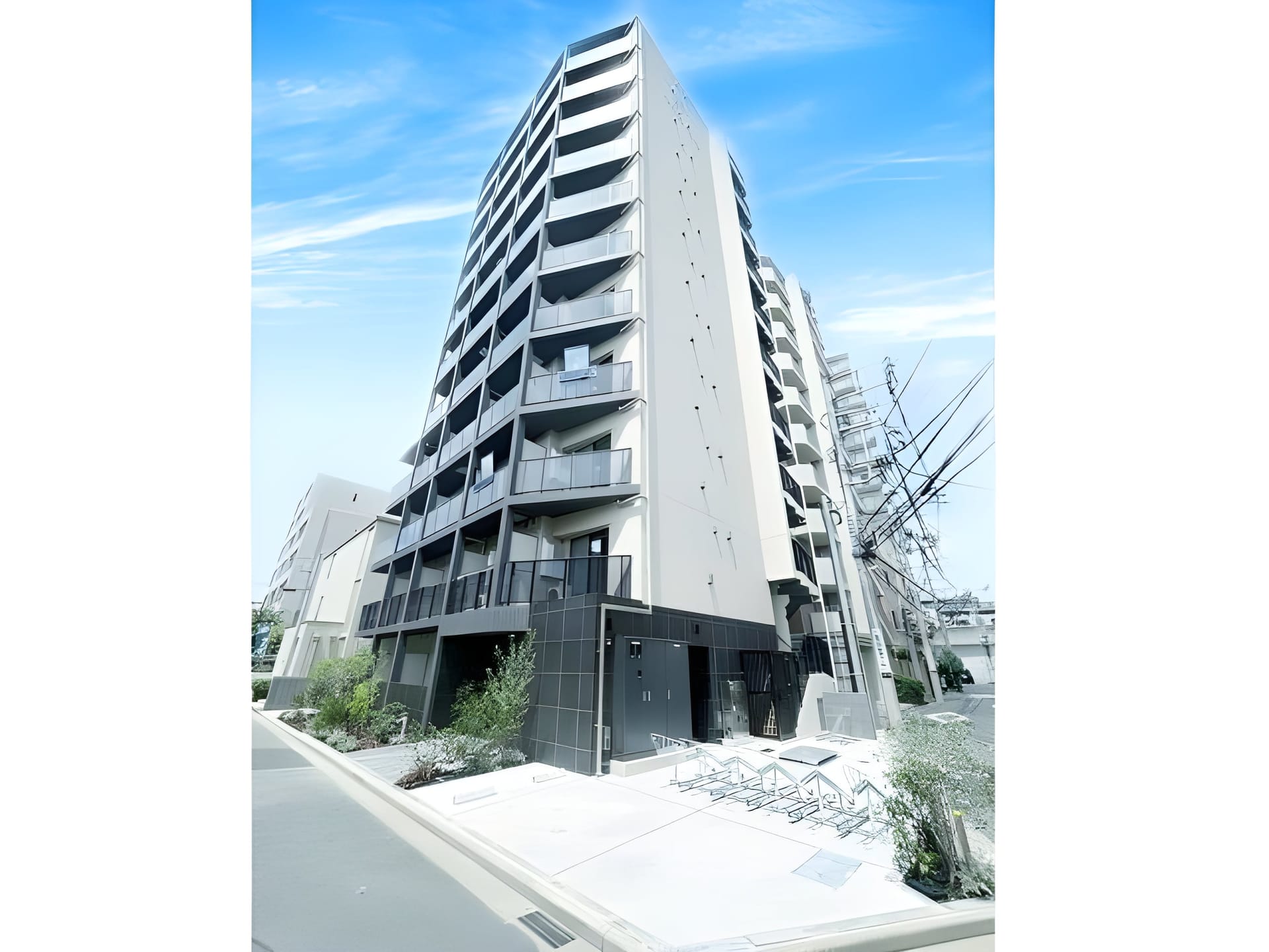 Log登戸駅前 902