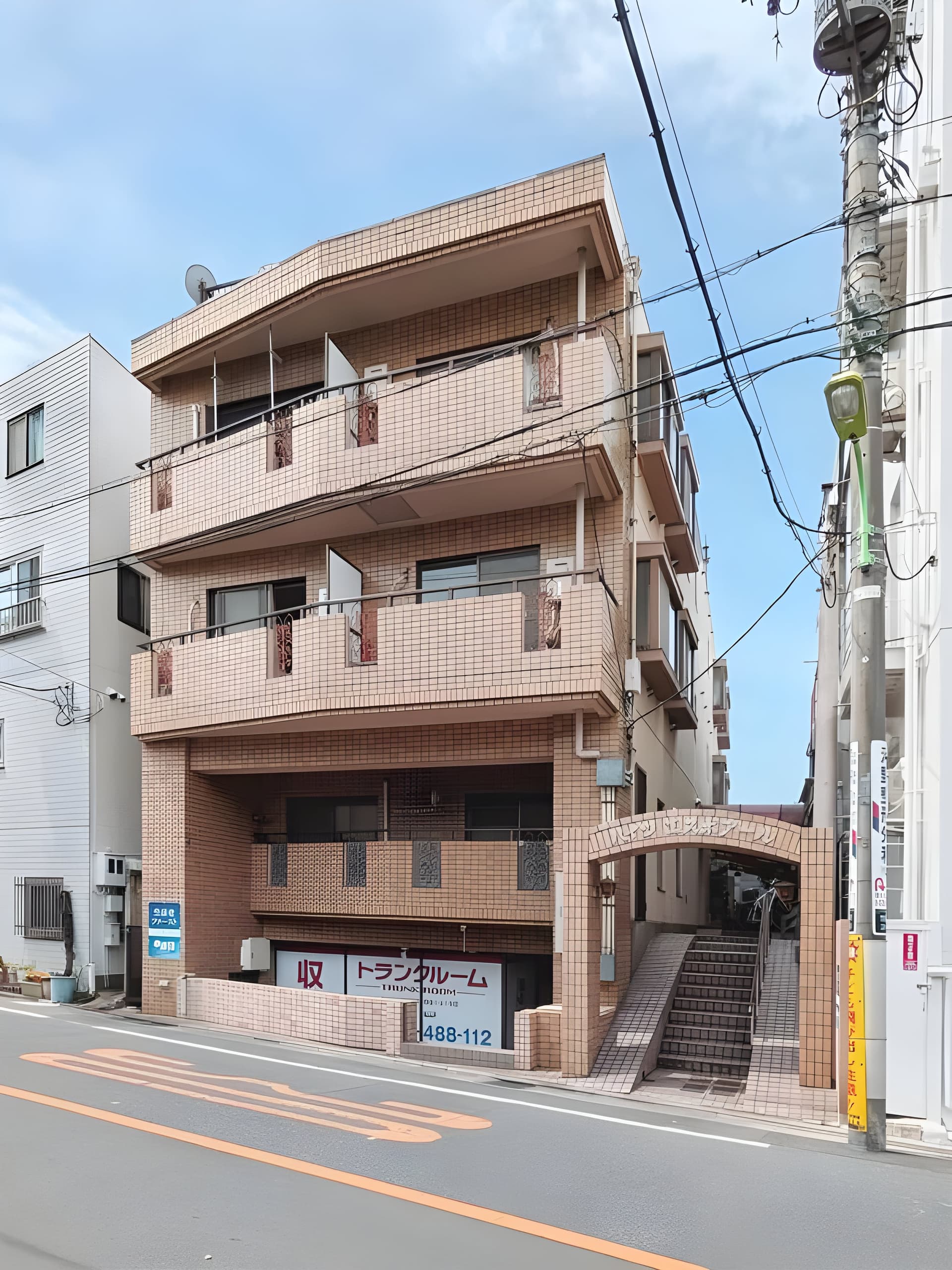 ハイツエスポアール 203
