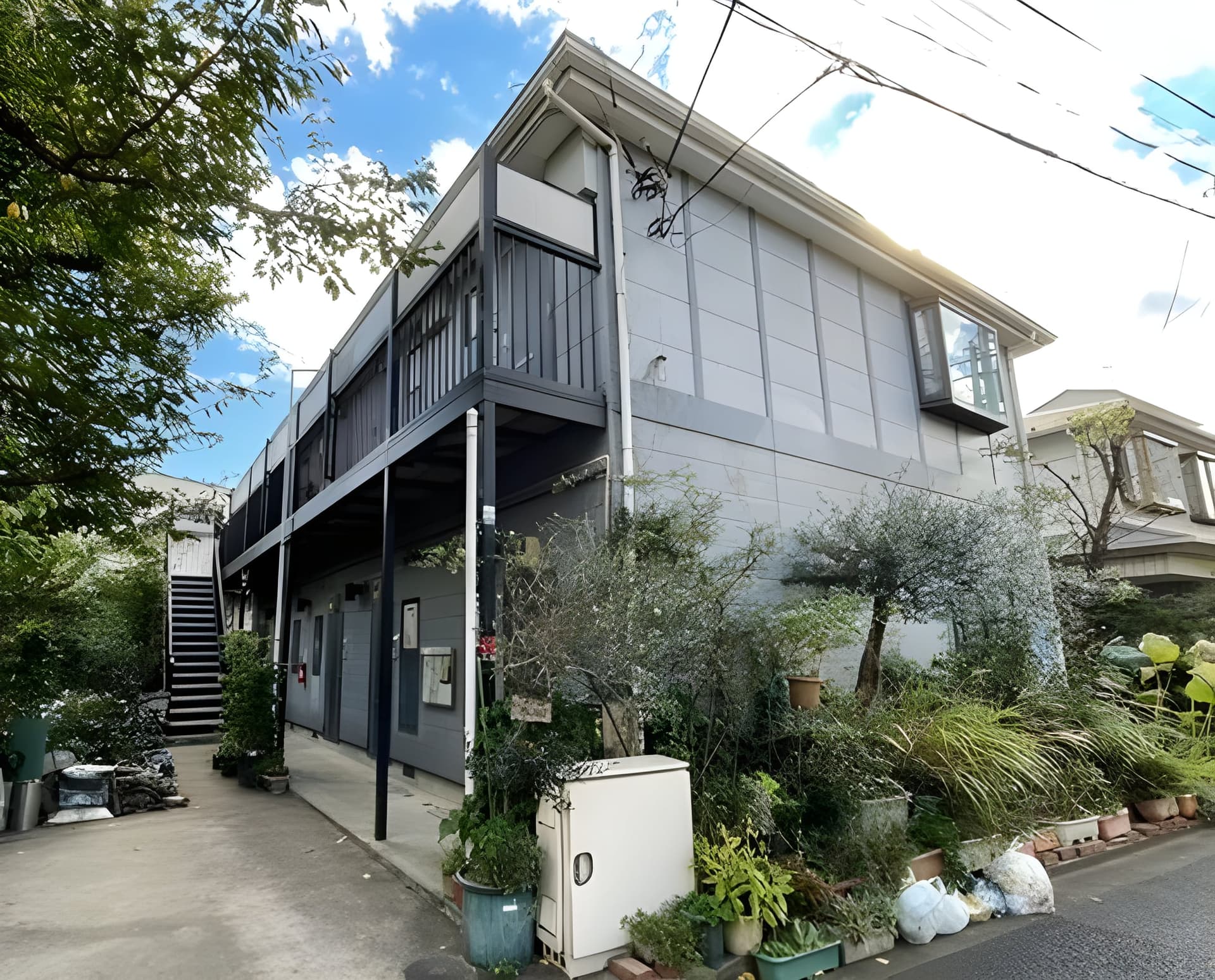 レオパレスコーワ 103