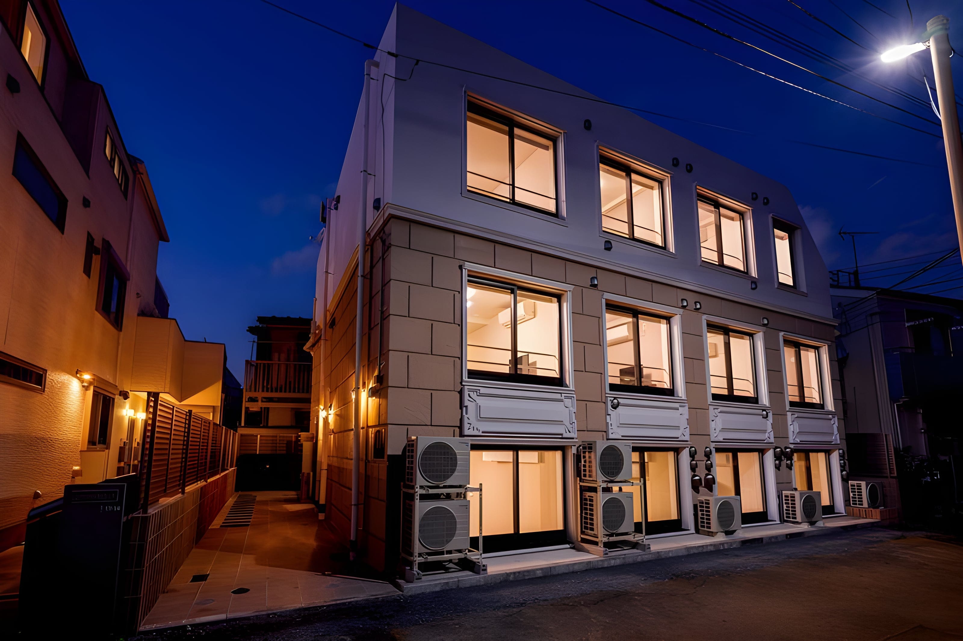 HJ PLACE NISHIHARA 103