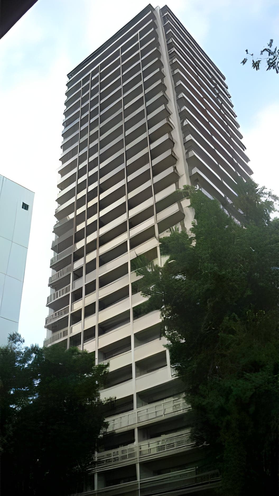 パークタワー西新宿エムズポート 302