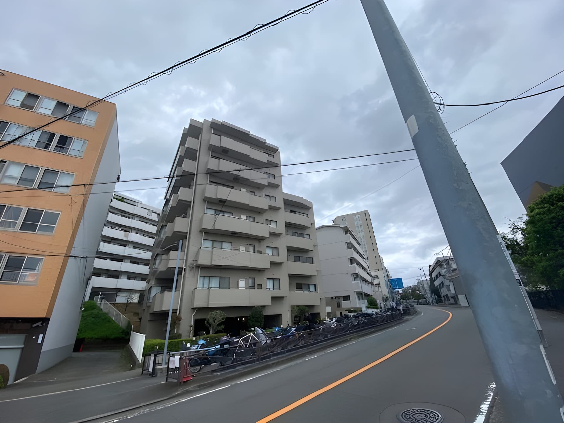 サンライズ鷺沼 102