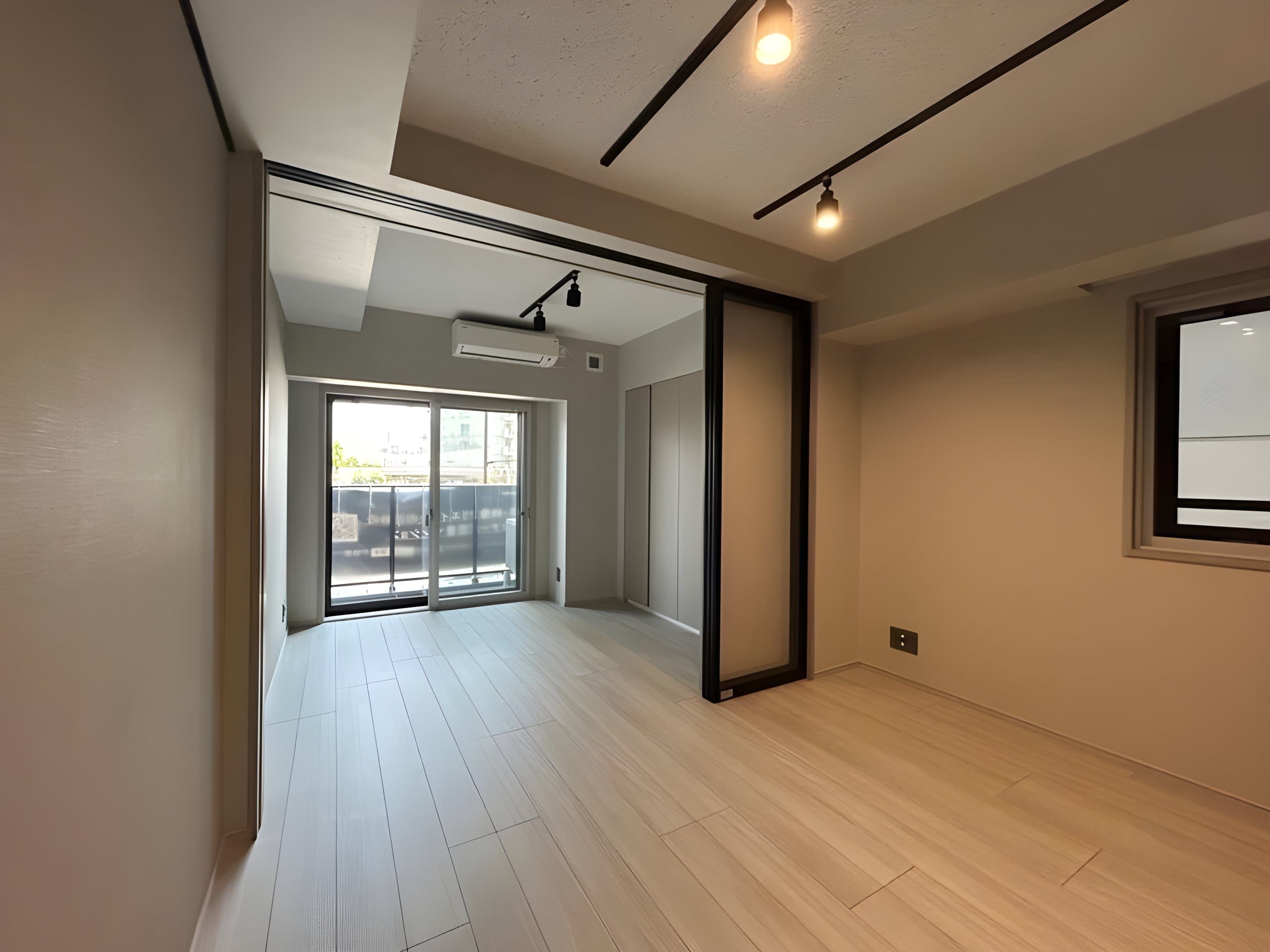 TRACK渋谷本町 0501