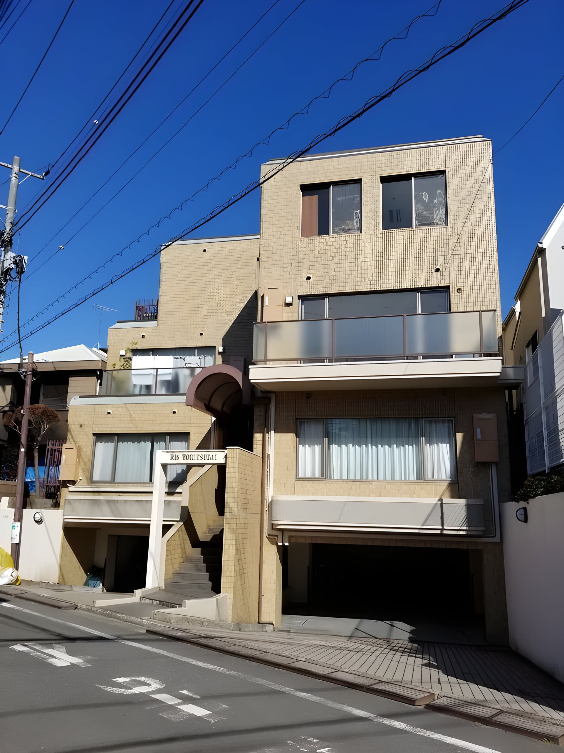 リズ都立大 101