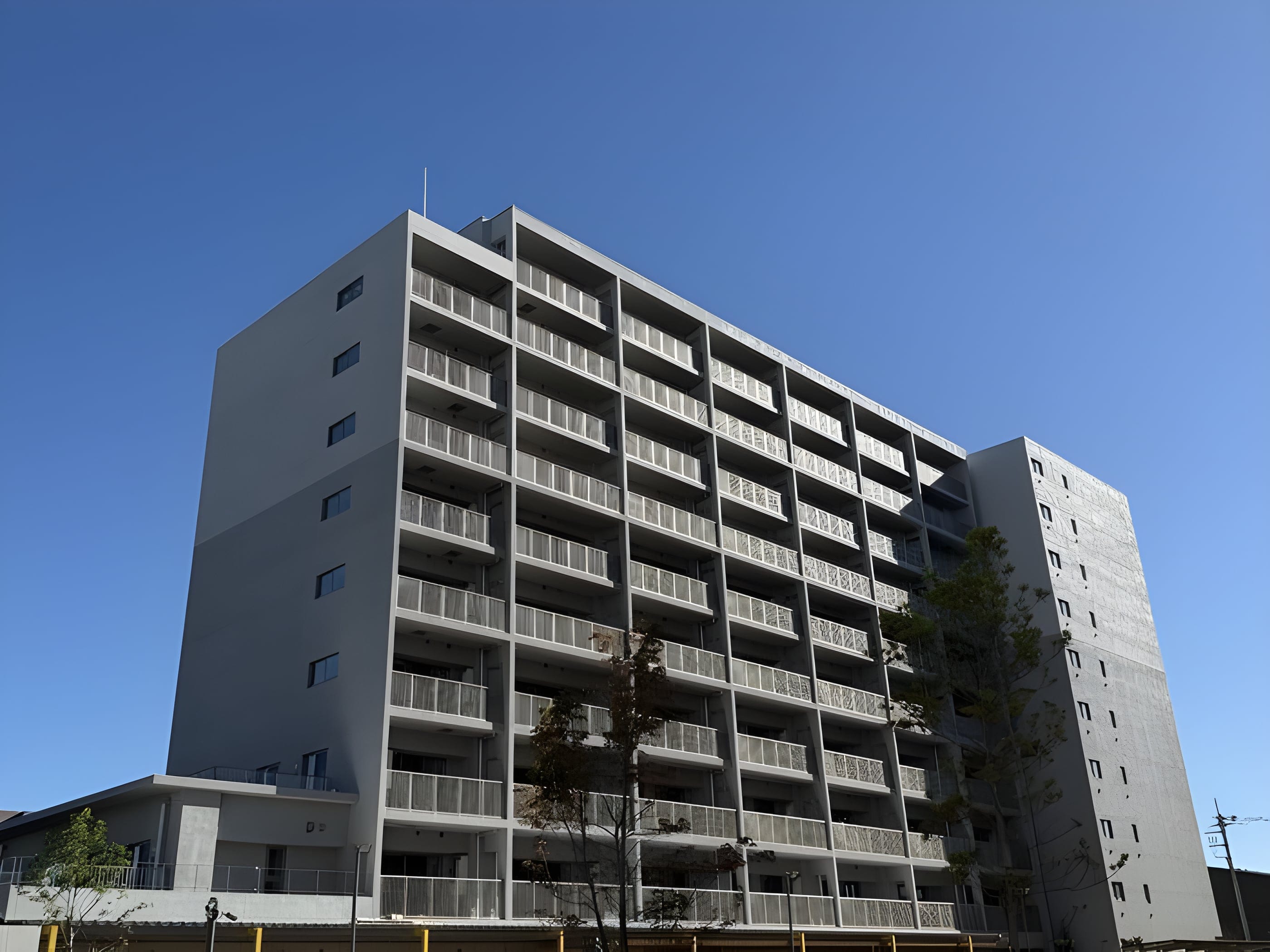 リーラ横浜川和町 903