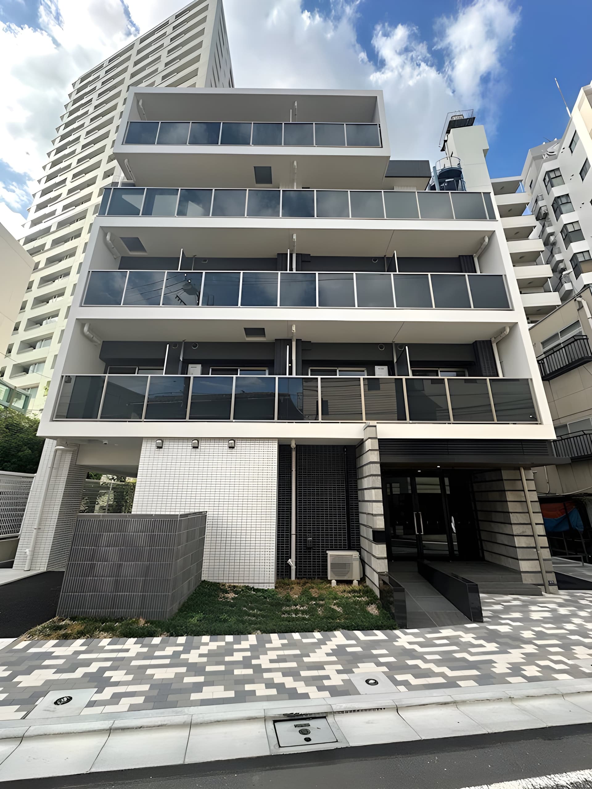 ARCOBALENO TOGOSHIGINZA 101