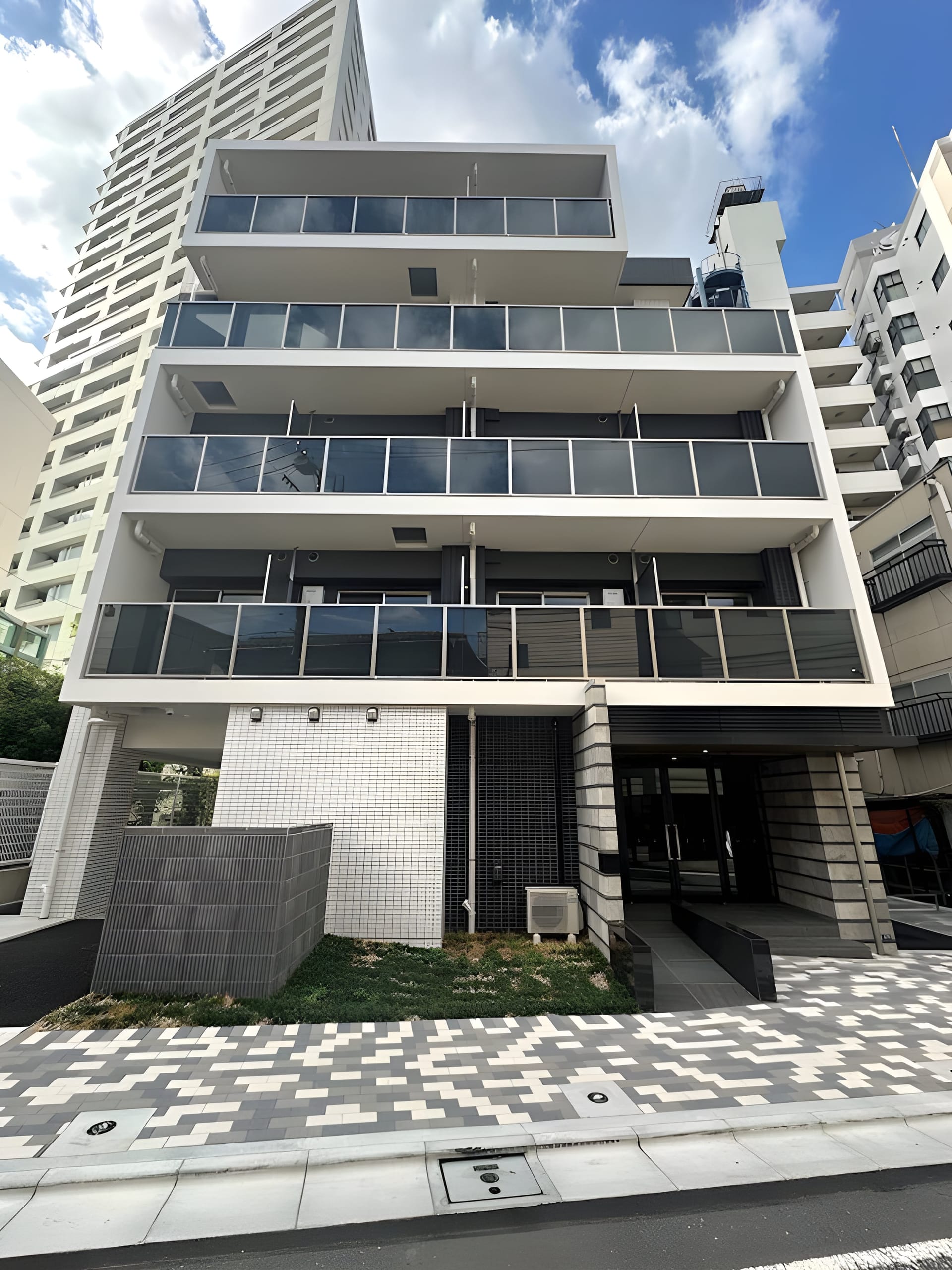 ARCOBALENO TOGOSHIGINZA 101