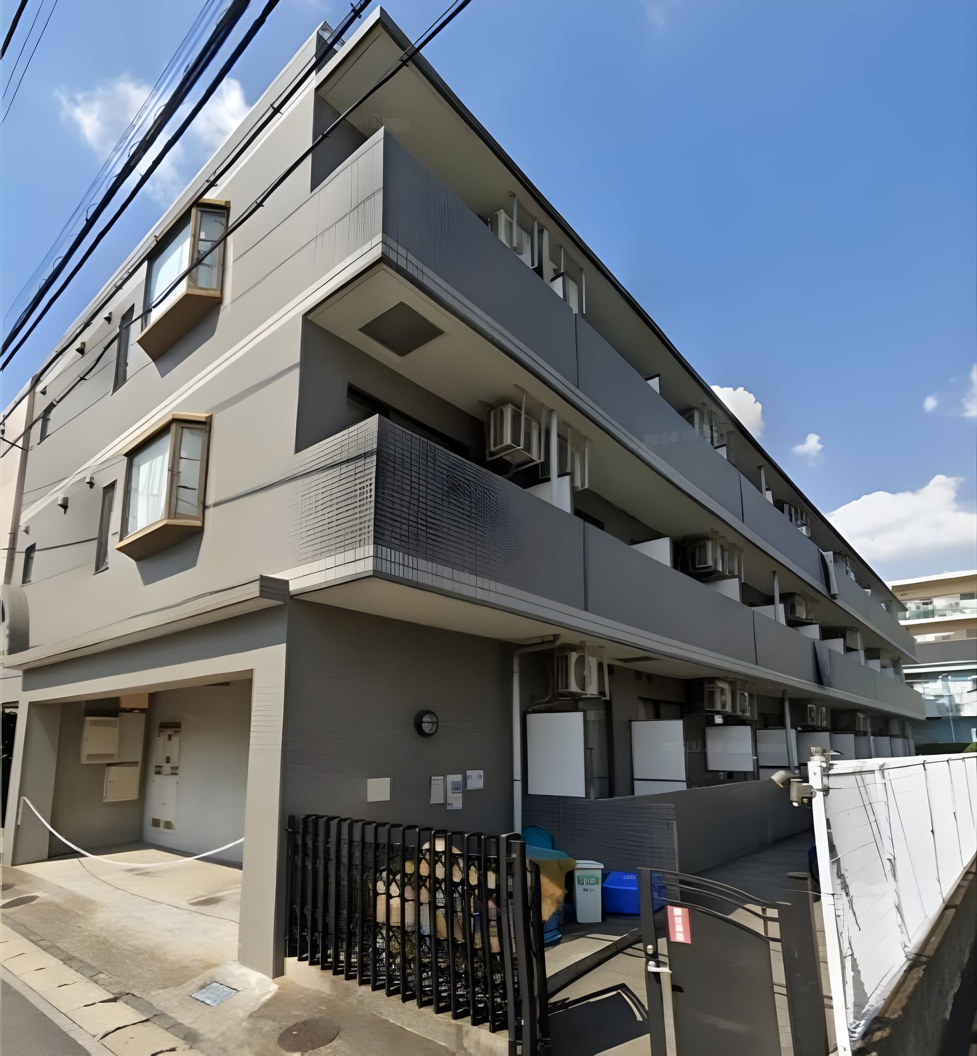 アパートメントカヤ中原 313