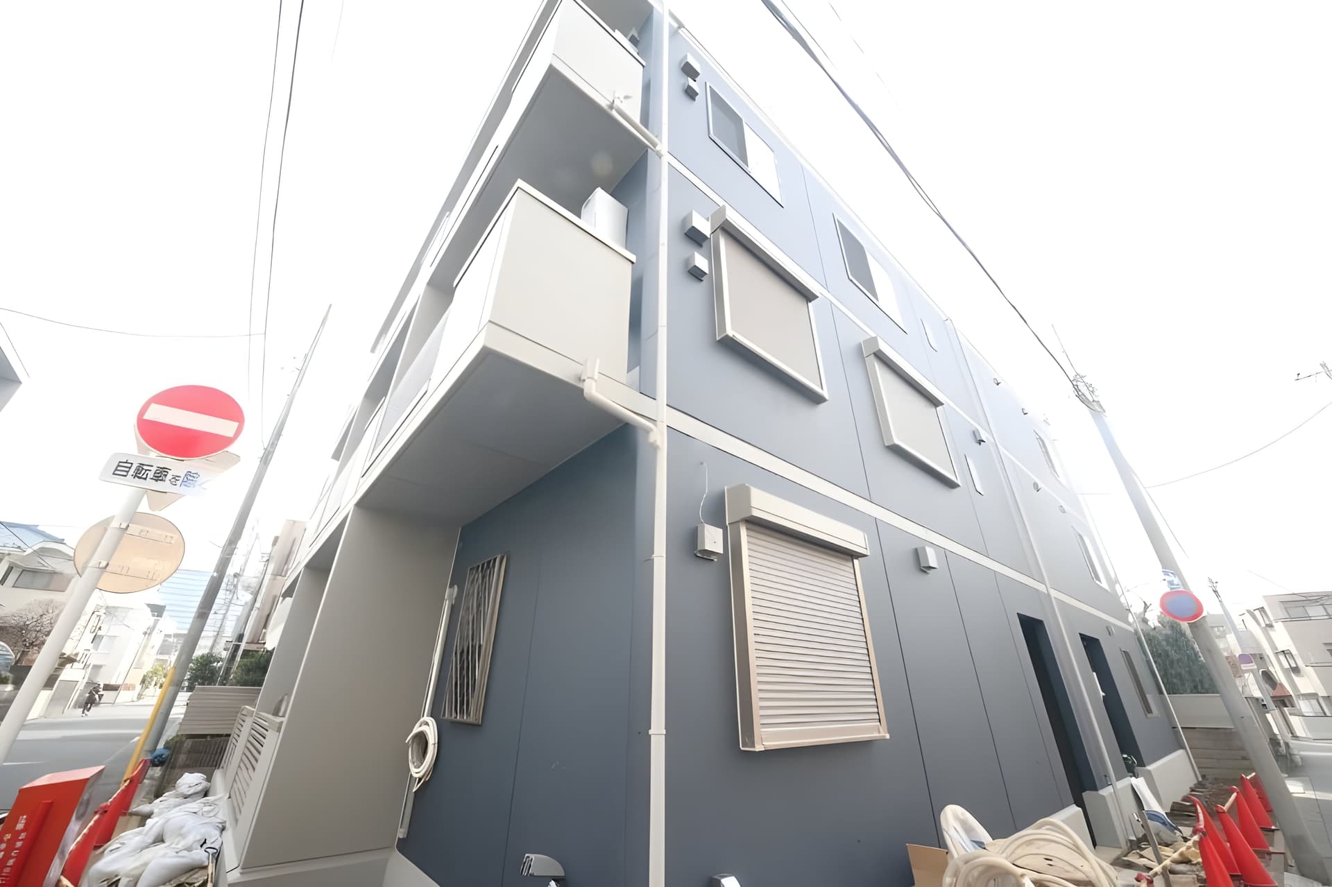 新井2丁目マンション 302