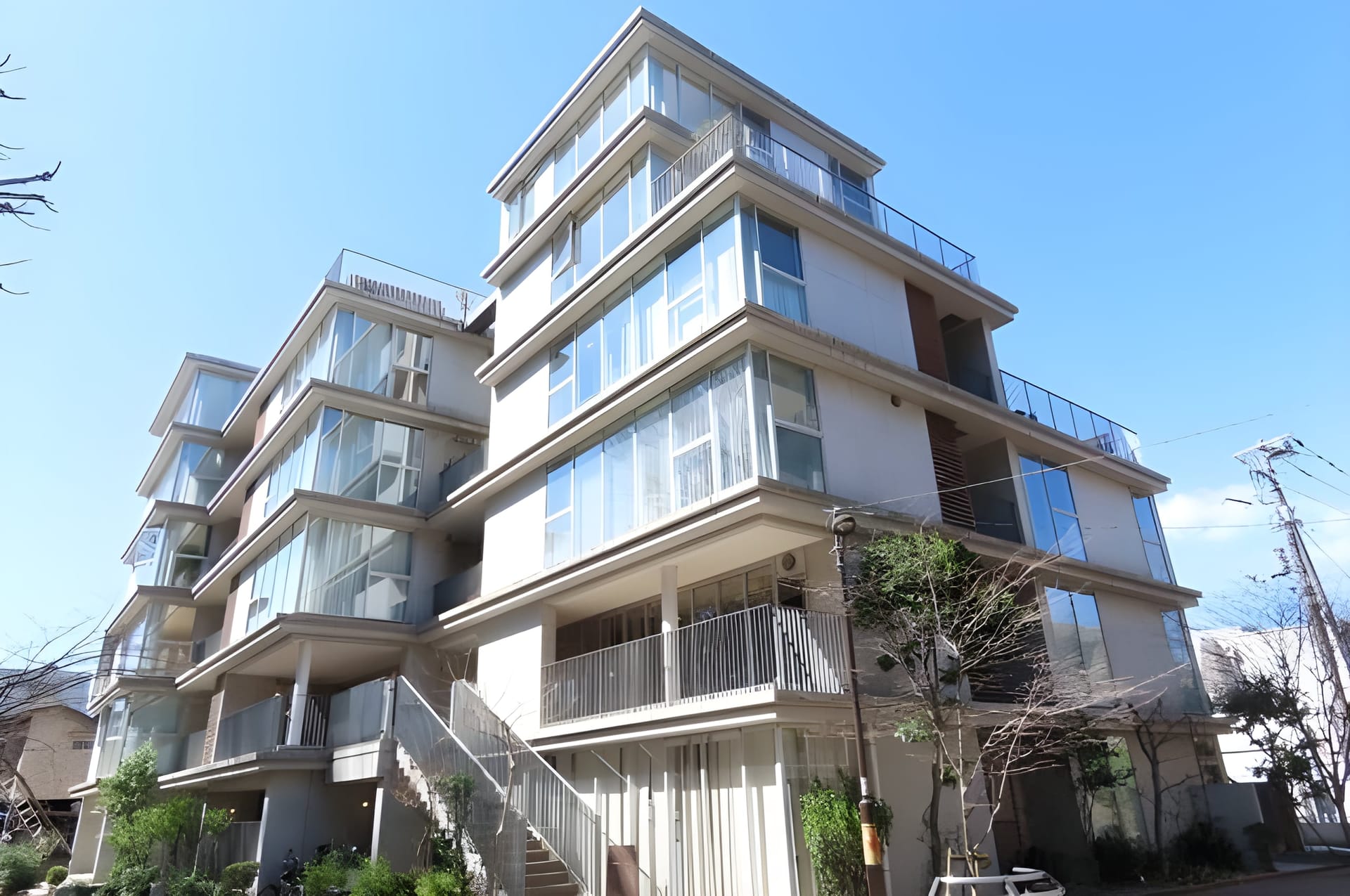月光町アパートメント 301