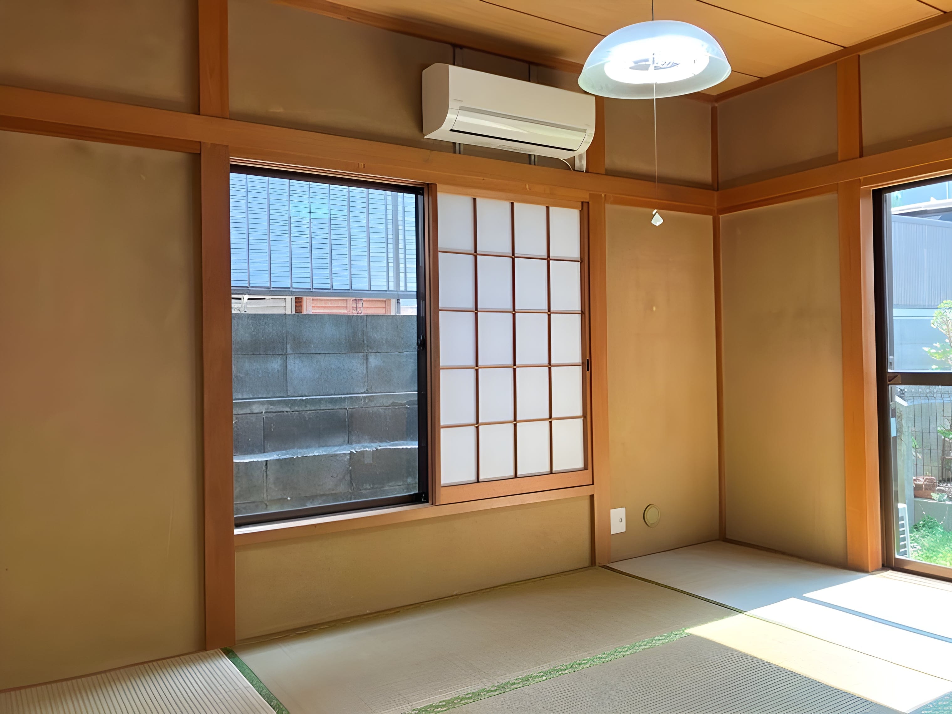 駒岡テラスハウス2号棟 0