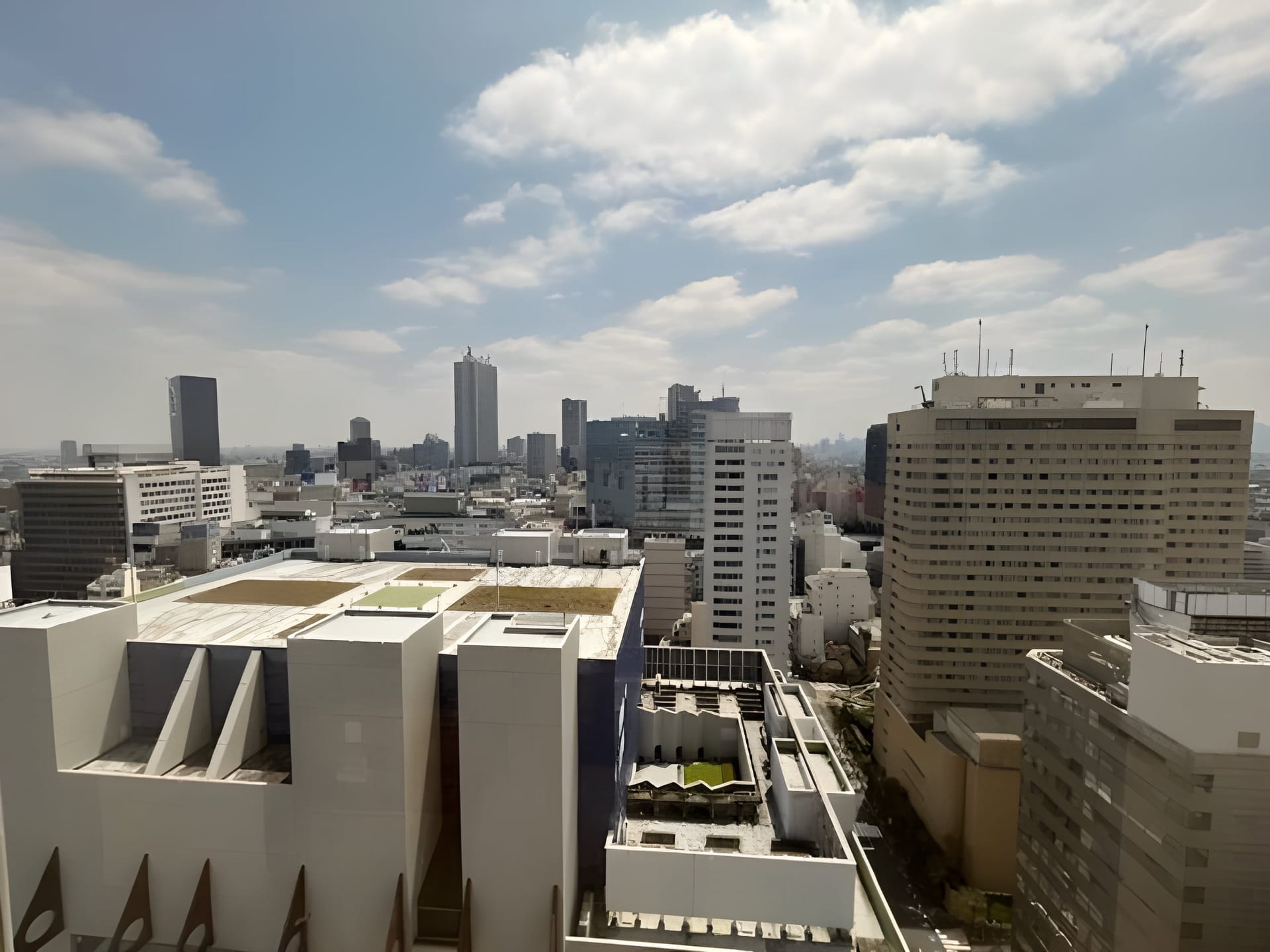 ウエストパークタワー池袋 2012