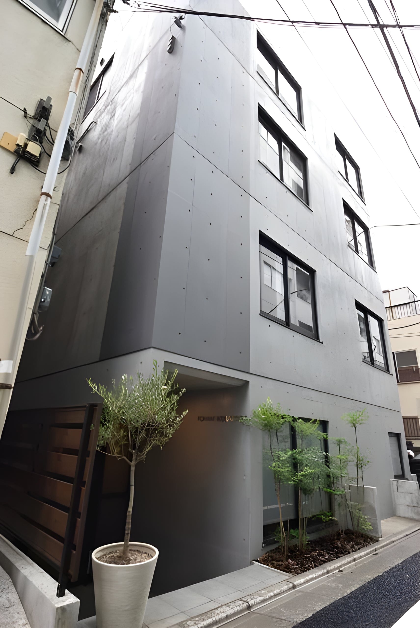 PONANT IKEBUKURO 203