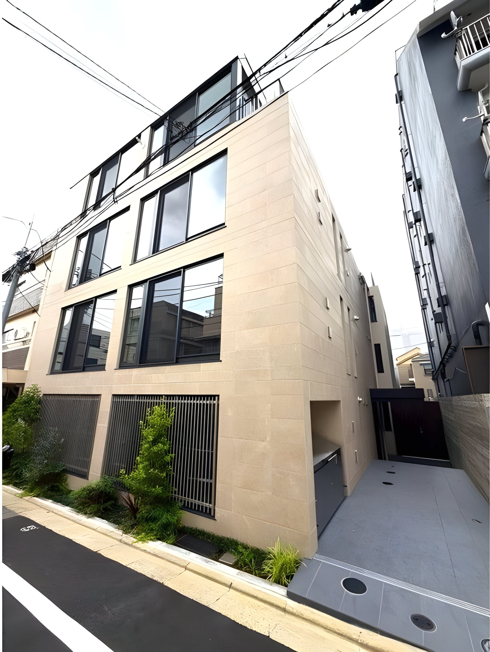 The Residence Ichigayadaimachi 102