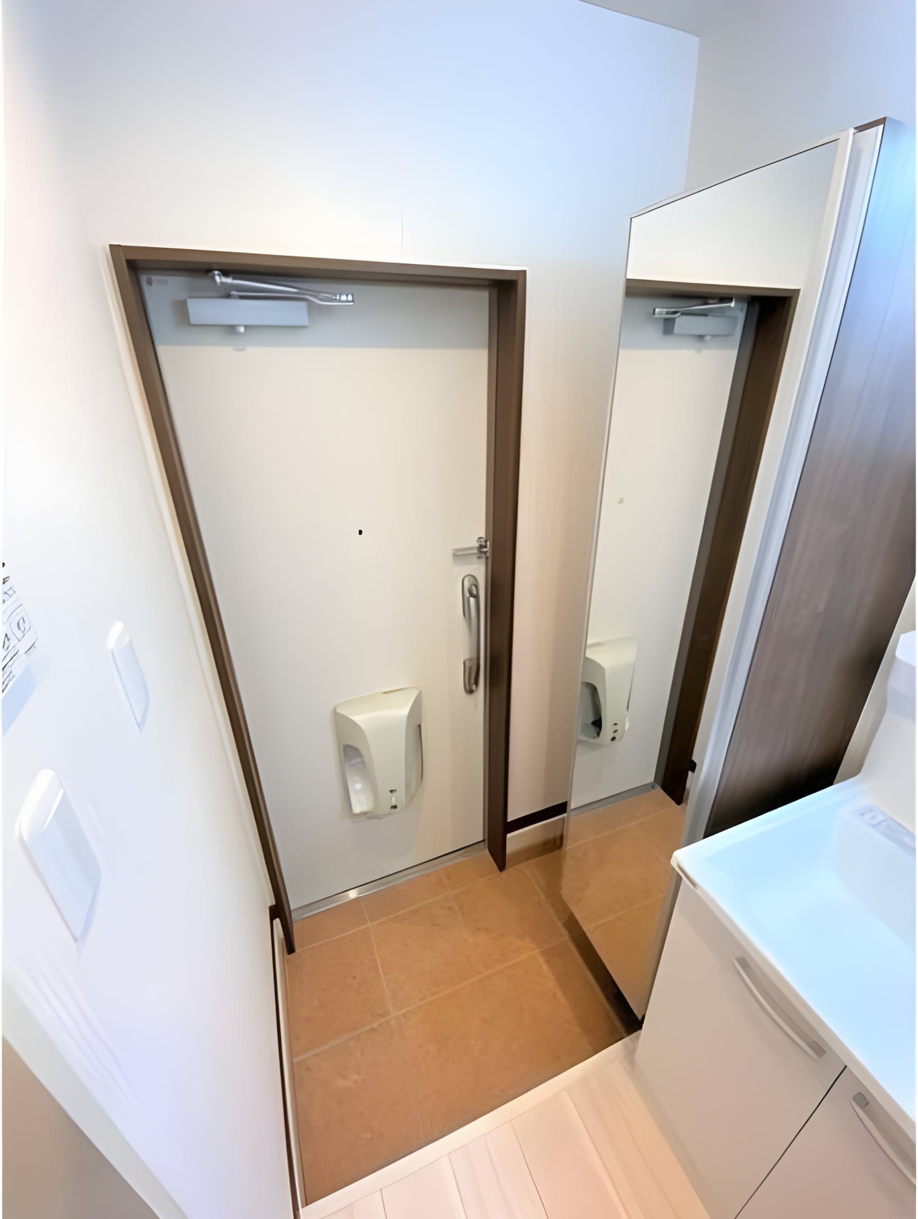 Flat.neo明大前 202