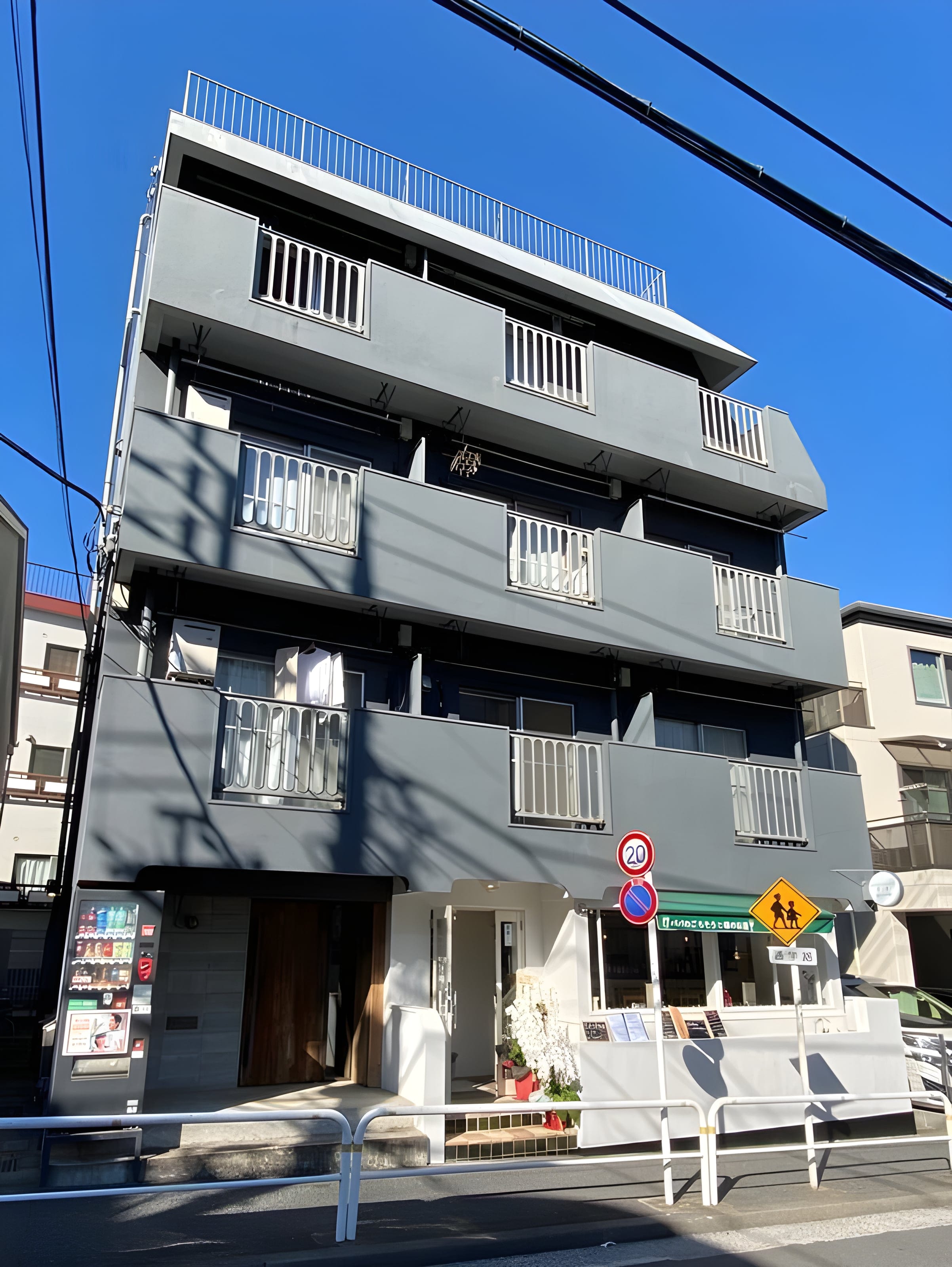 不動前アパートメント 2-B