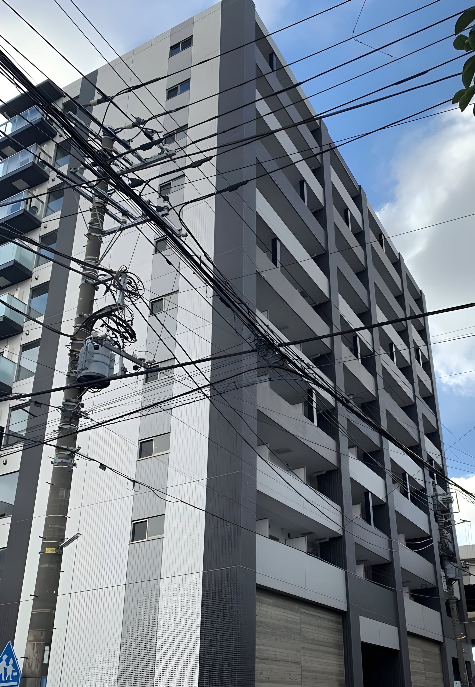 ラクラス横浜 0703