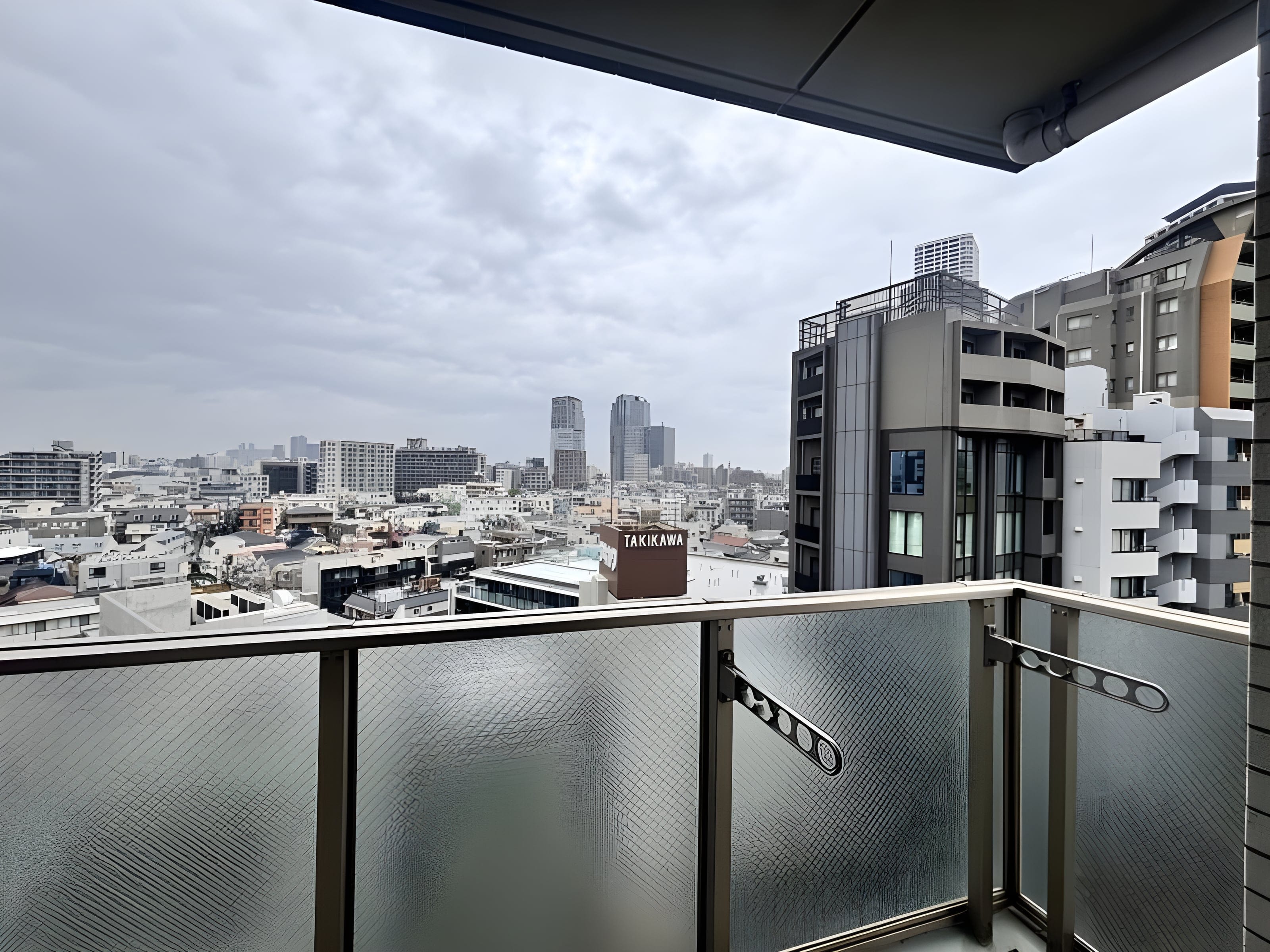 マストライフ西新宿 903