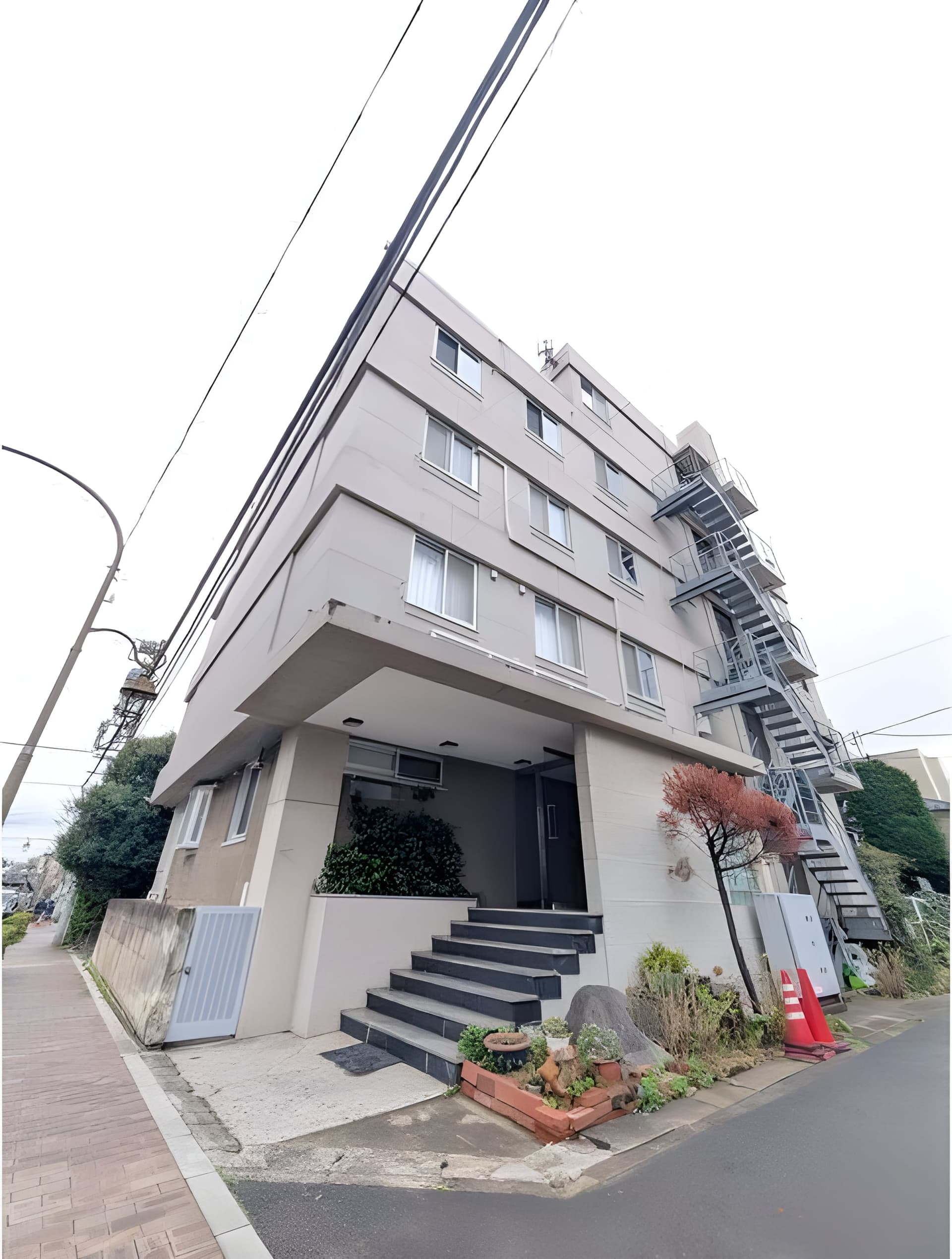 羽沢ハウス 101