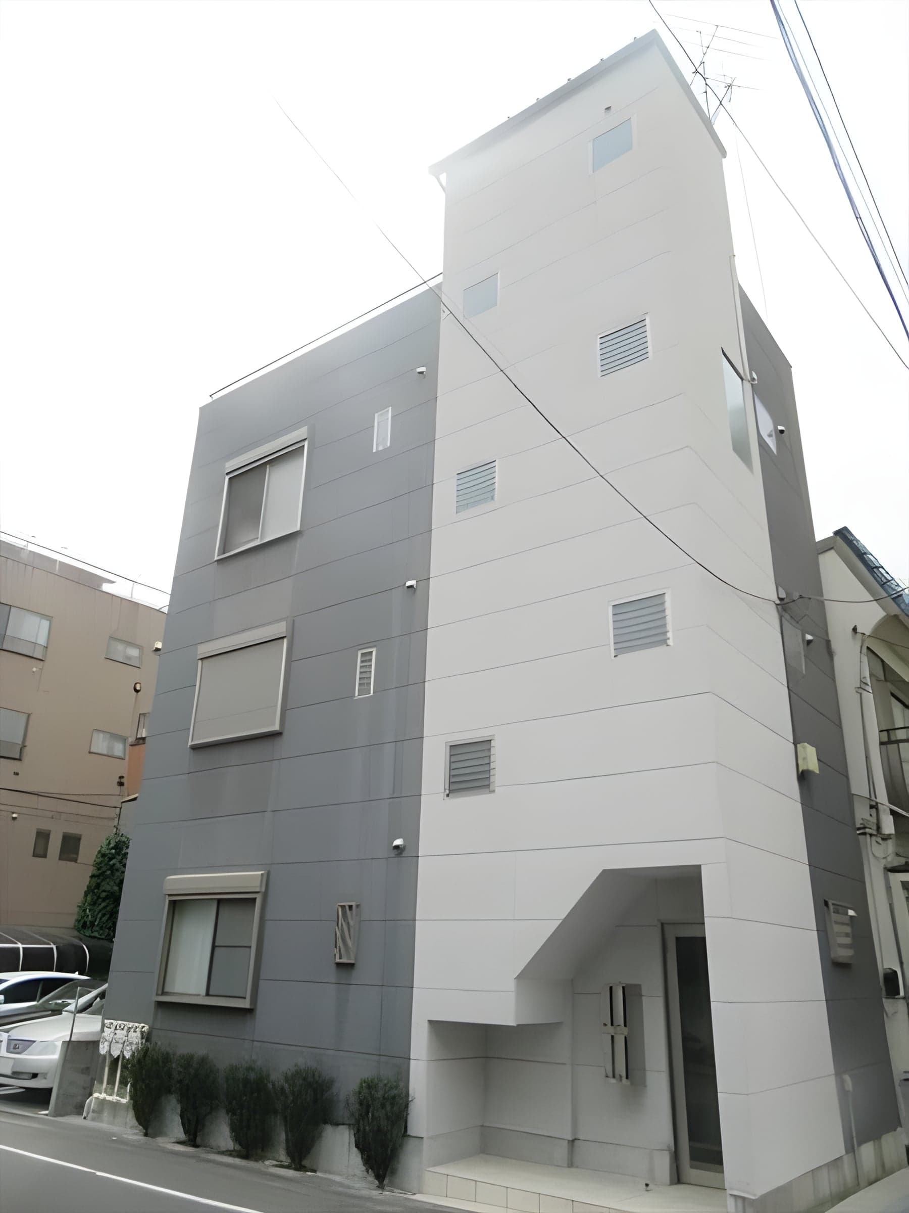 アルゴ白山 301