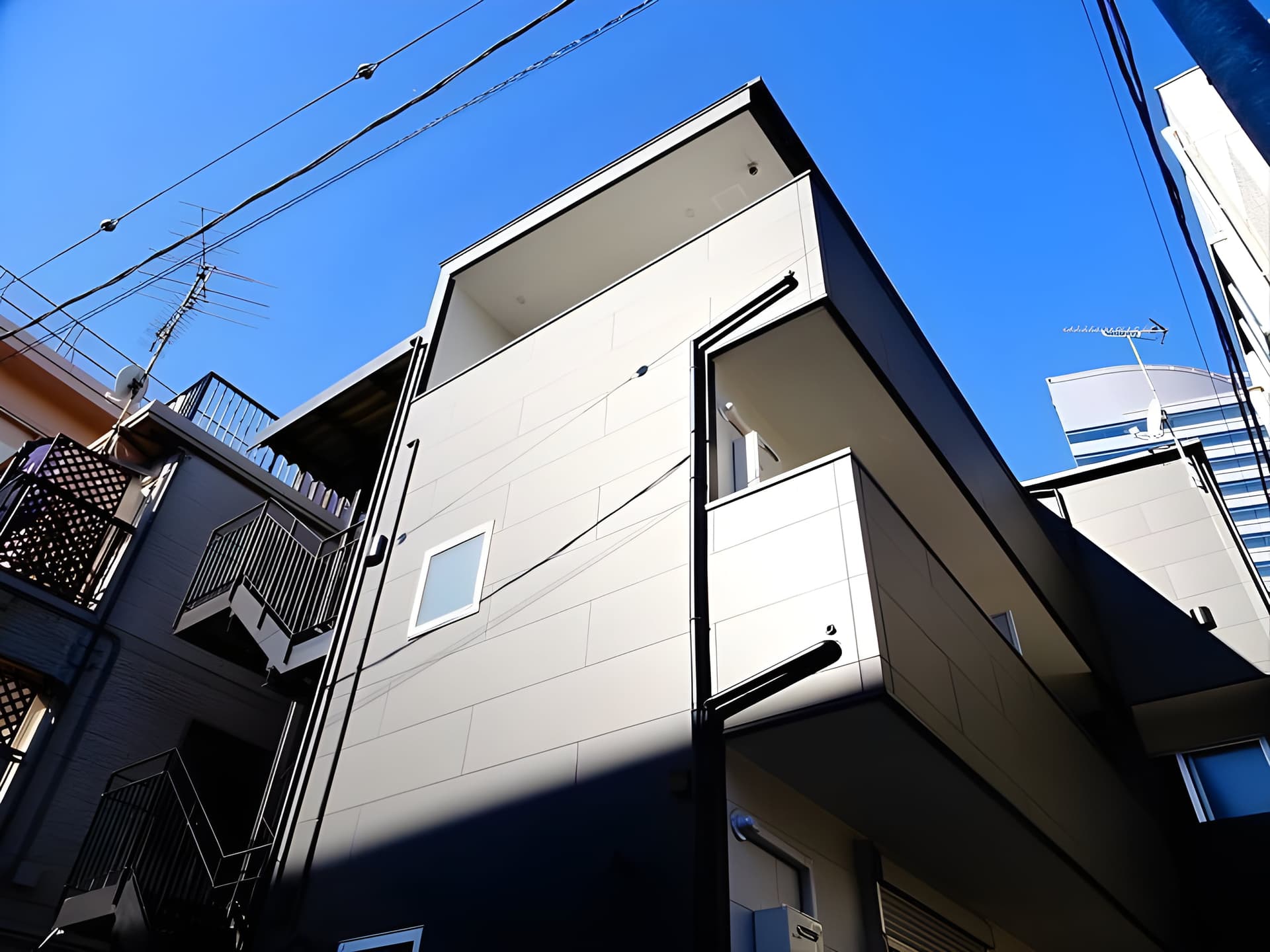 HATSUDAI FLAT 101