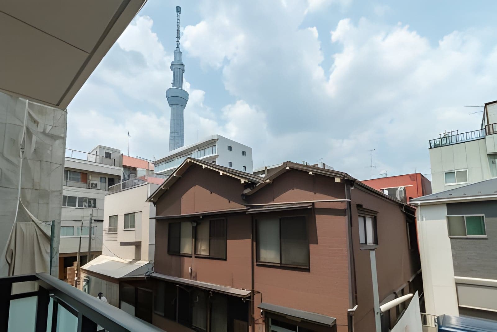 TOKYO FLAT 201