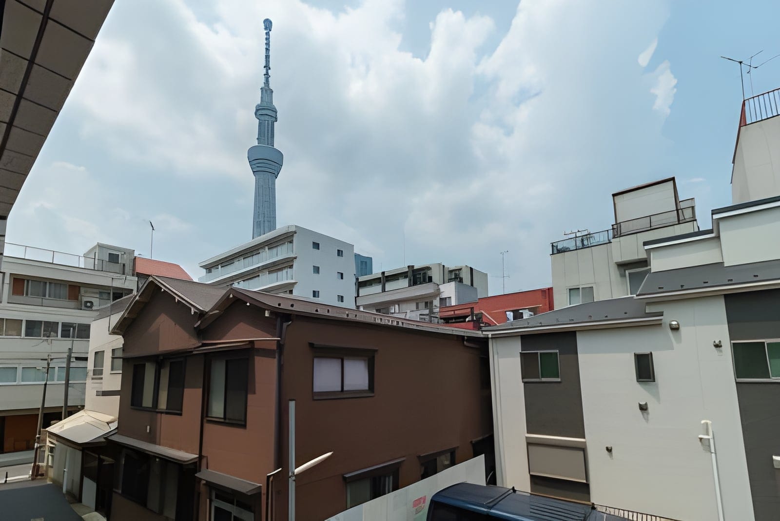 TOKYO FLAT 202
