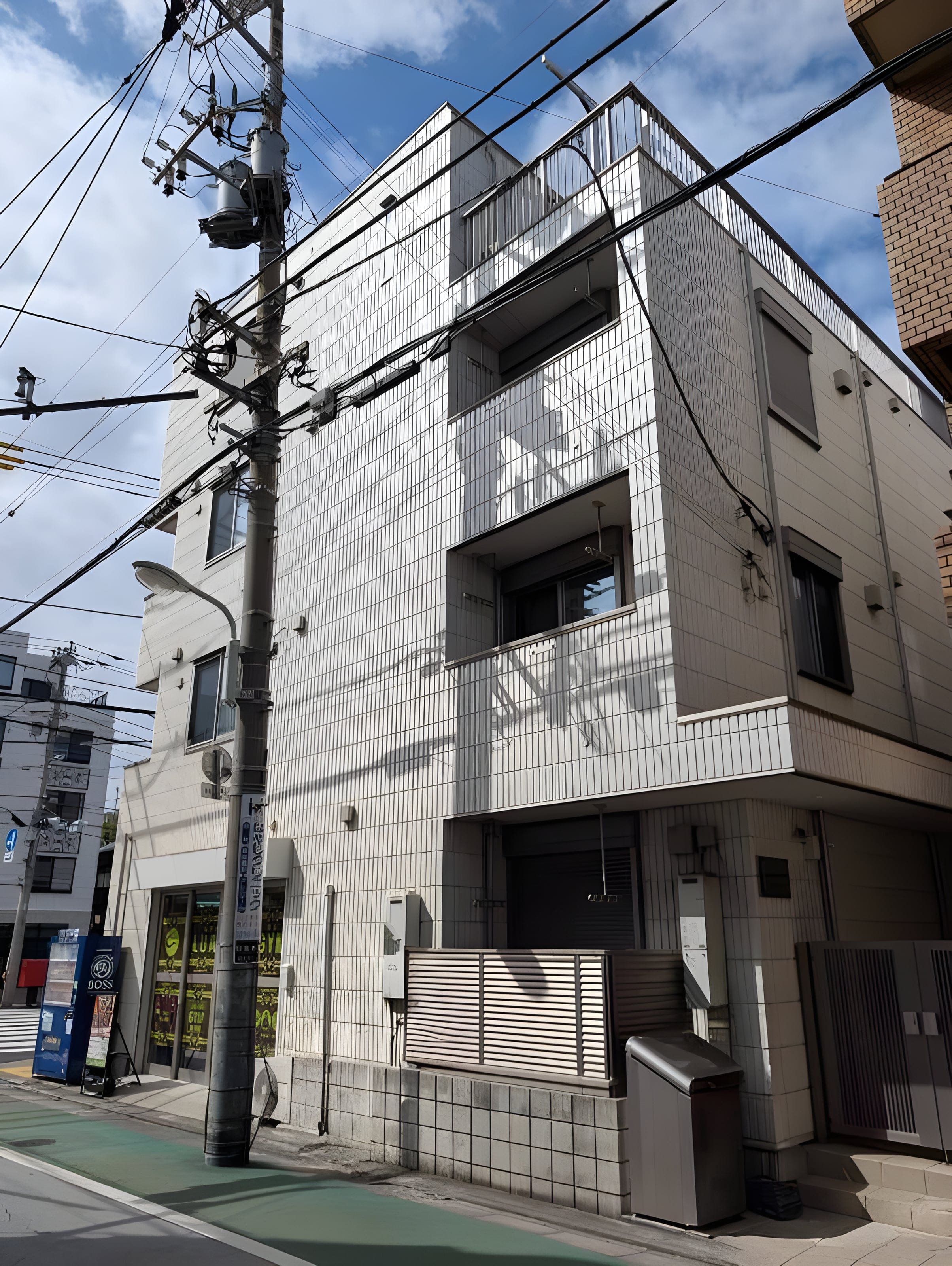MAISON ISHIHARA 102