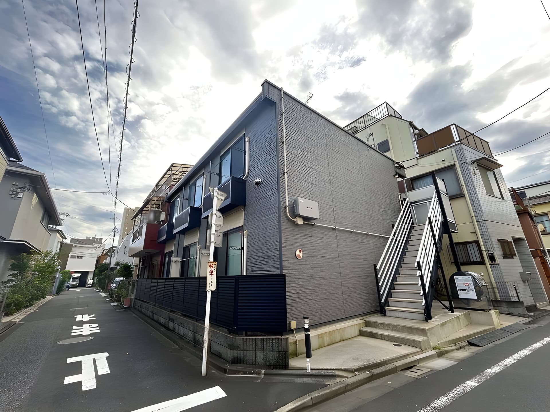レオパレス西尾久 103