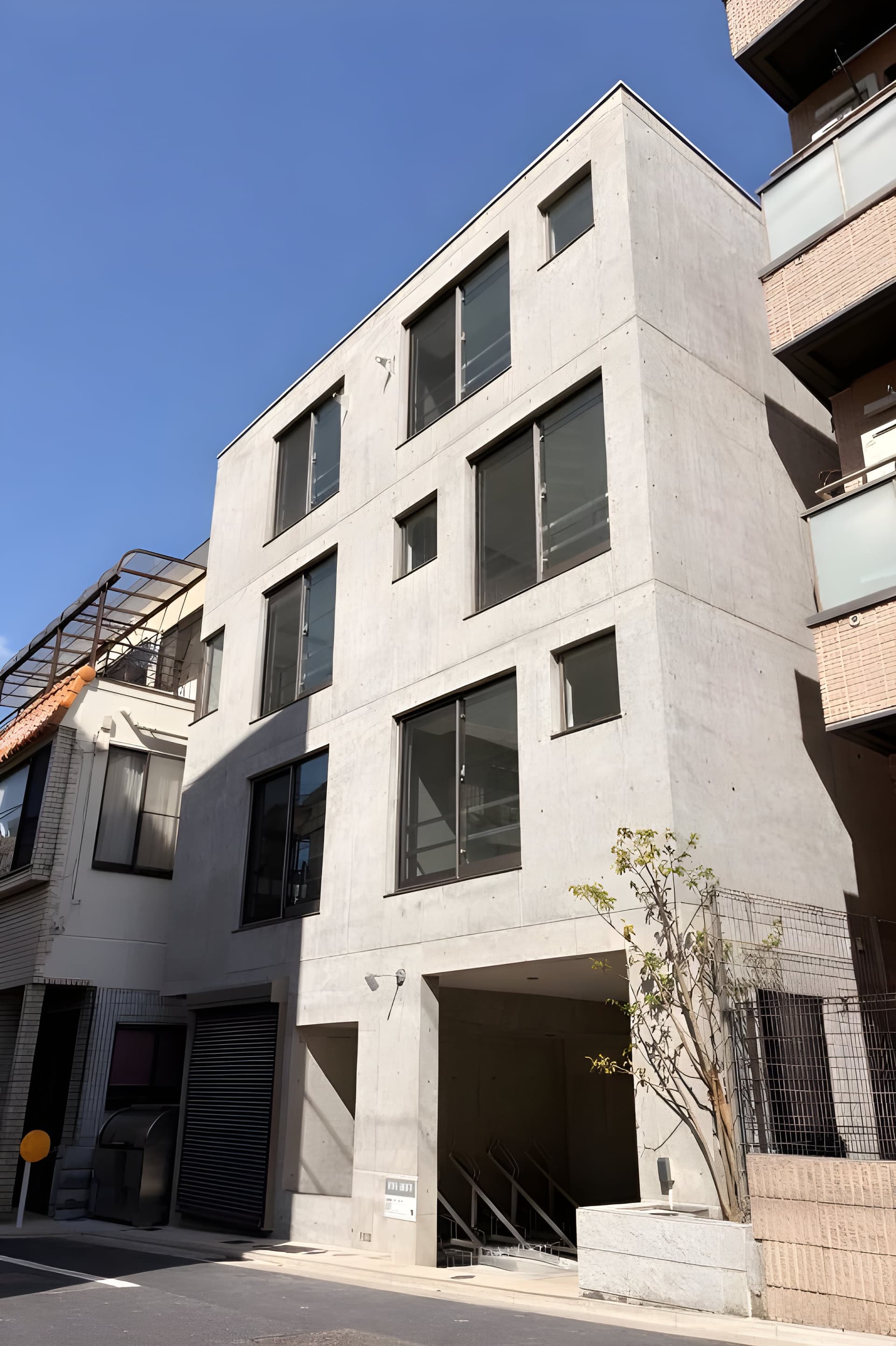 LEGALAND三軒茶屋South 301