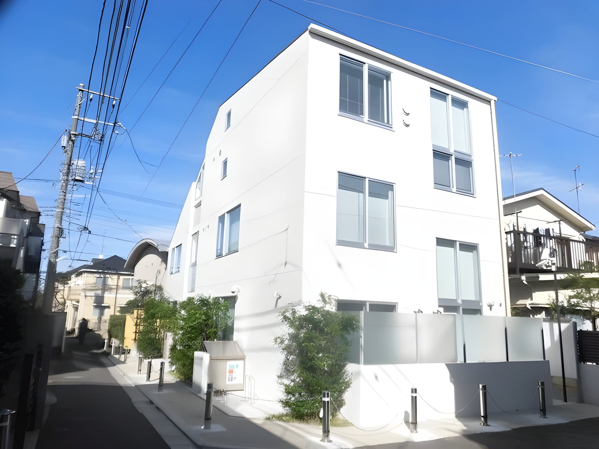 シャモッツ・ウイラ 203