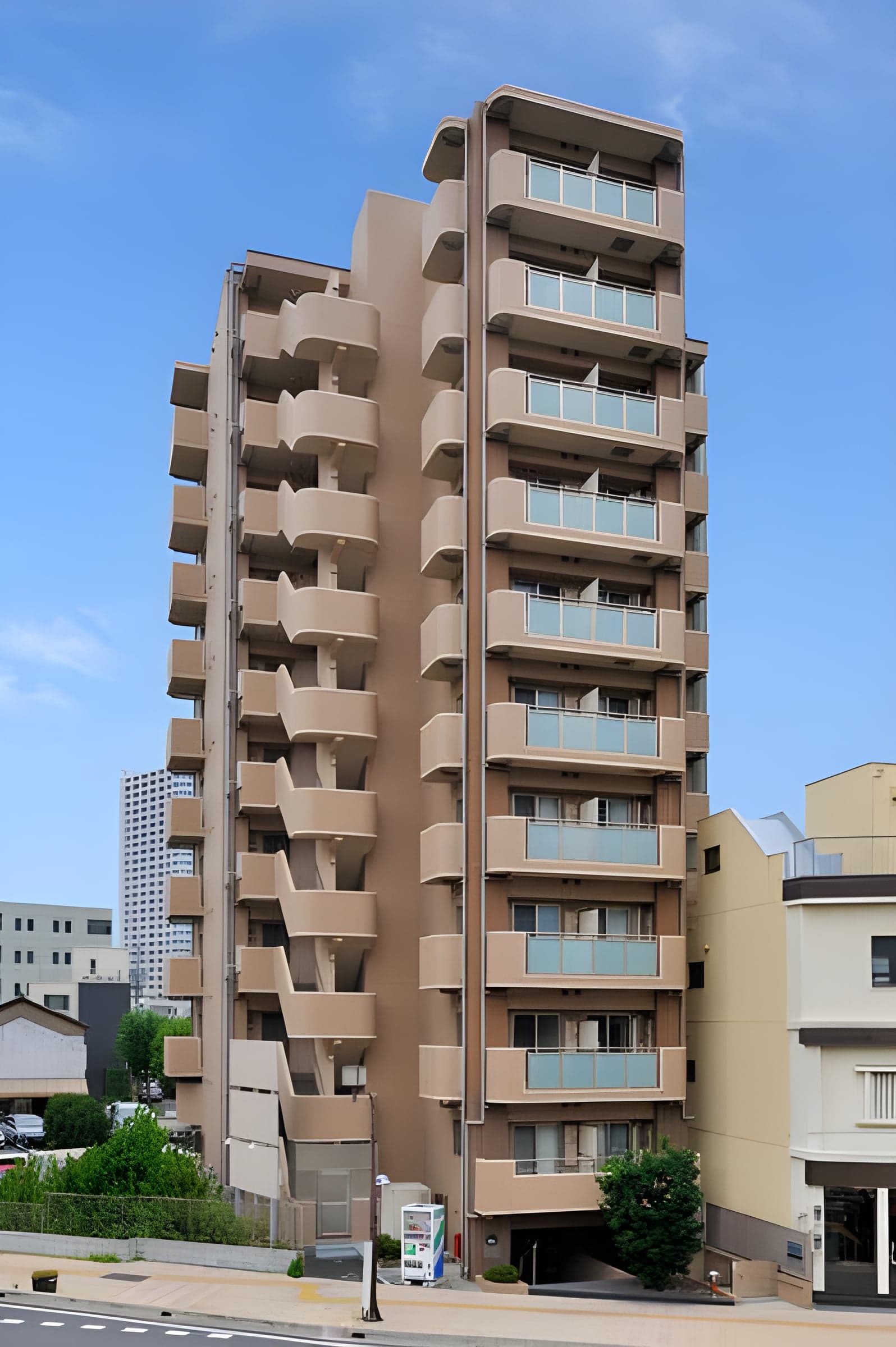ドゥーエ川口 402