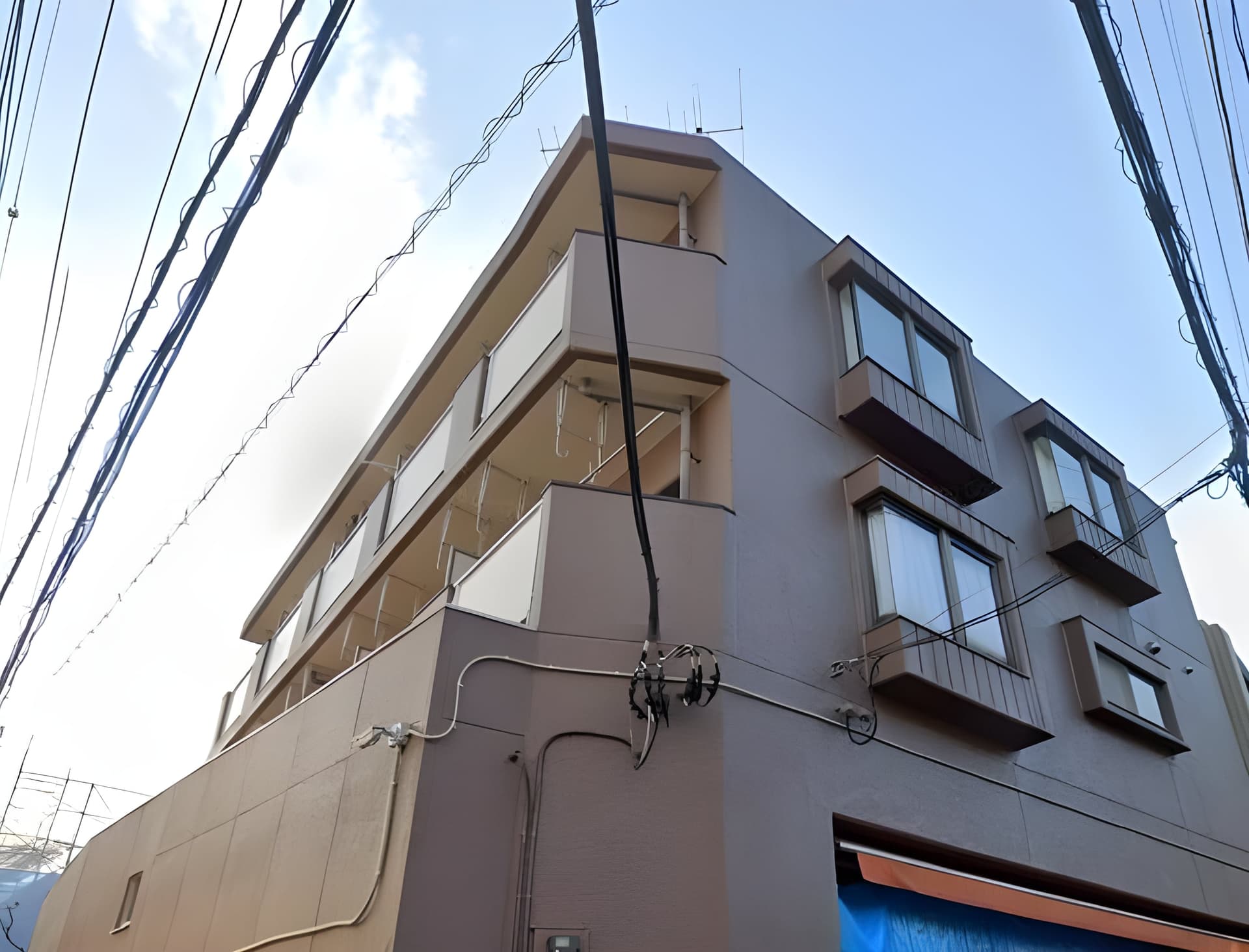 梨苑マンション 302