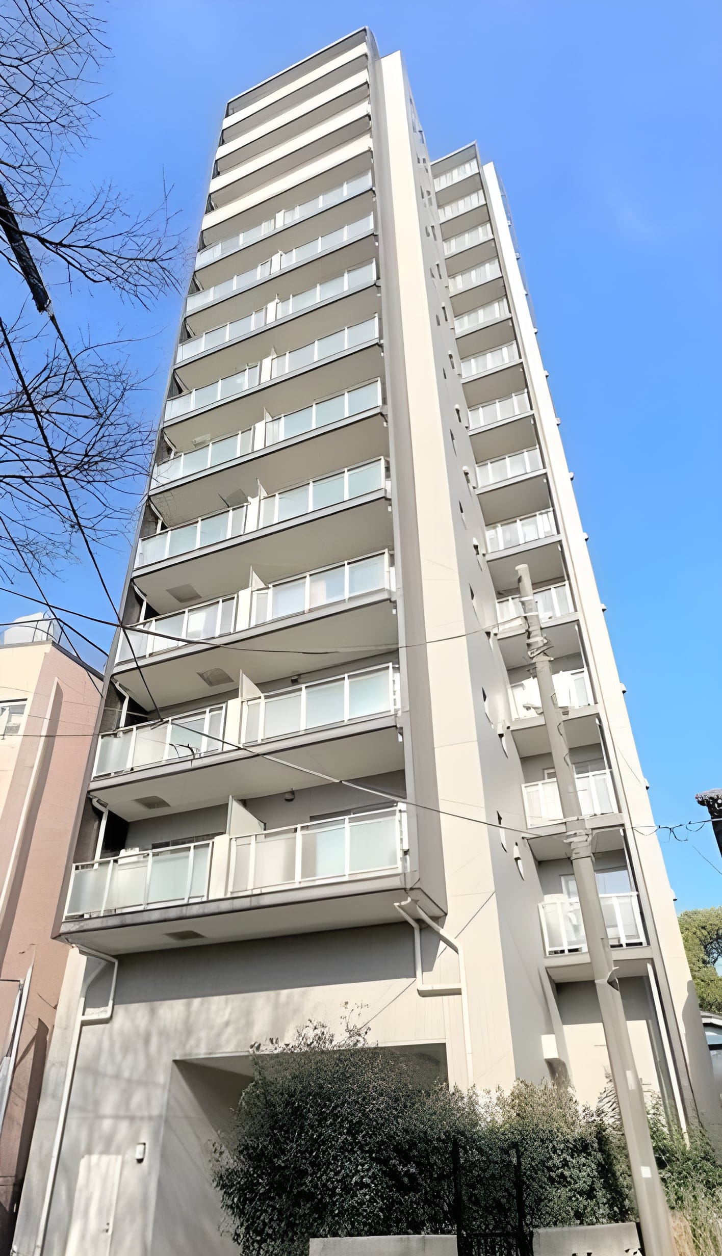 ダイナシティ王子 302