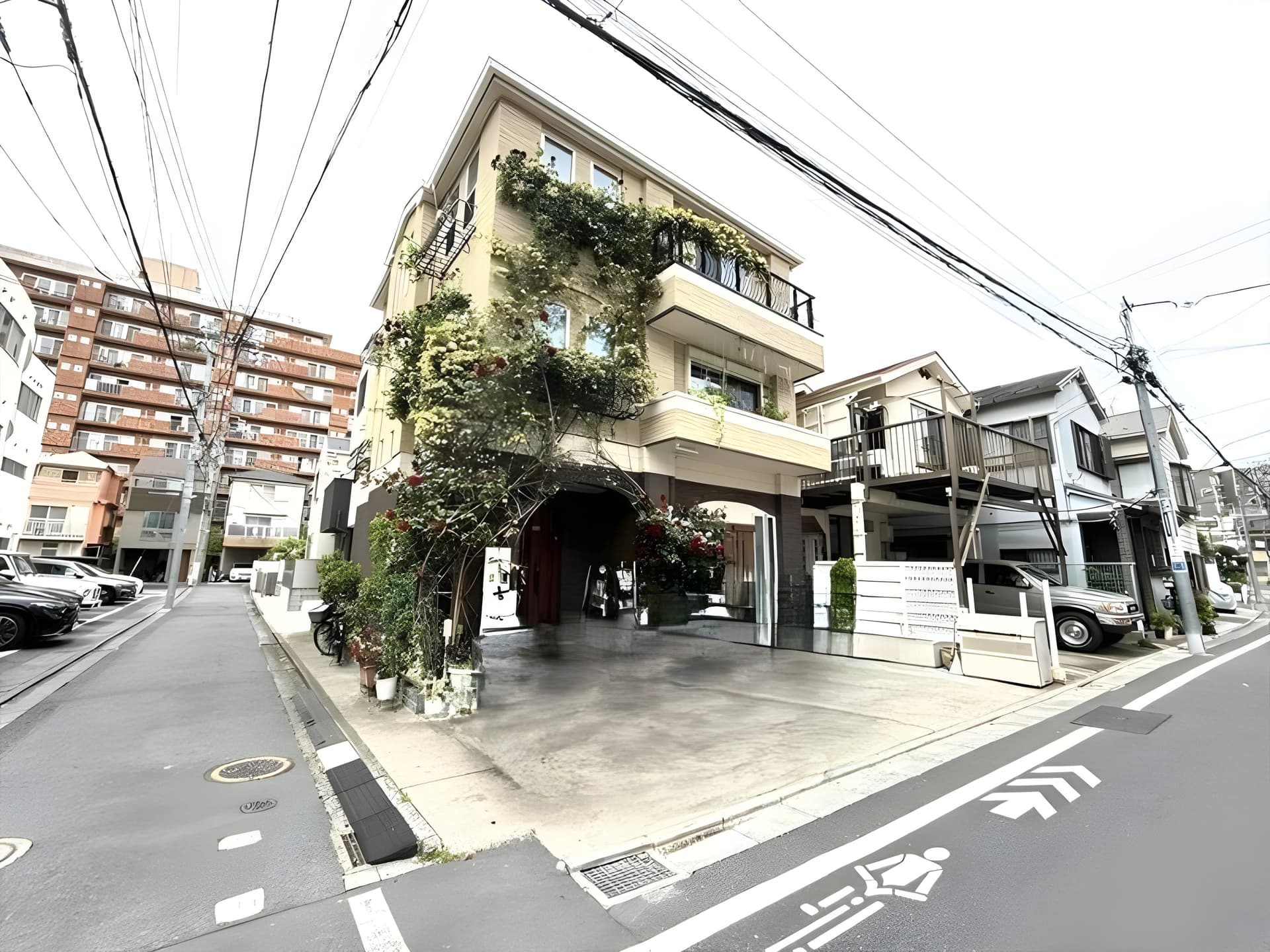 新宿区若葉3丁目9-3戸建 29万円/10,000円/入力なし