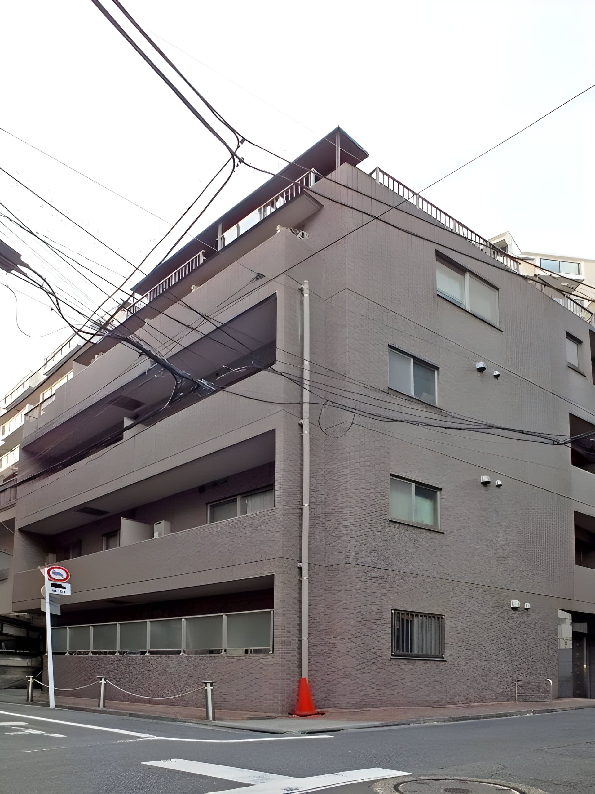 グラン ブロッシェ 203