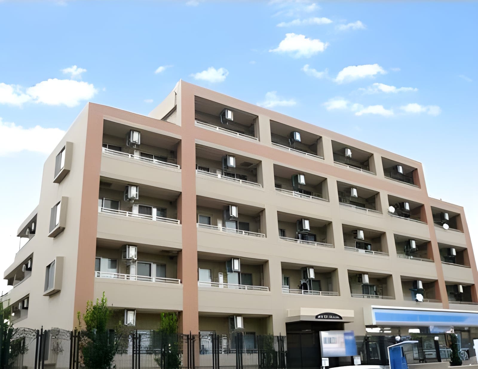 パークヒル三ツ沢 105