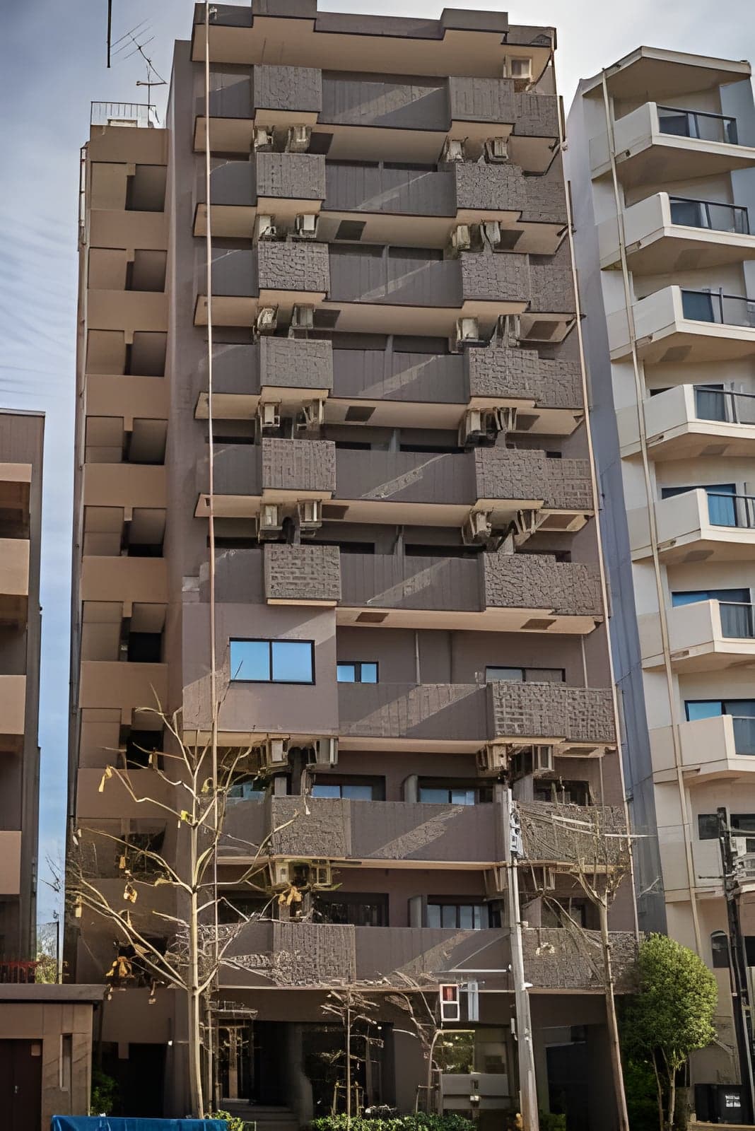 フォレスタ御苑前 401