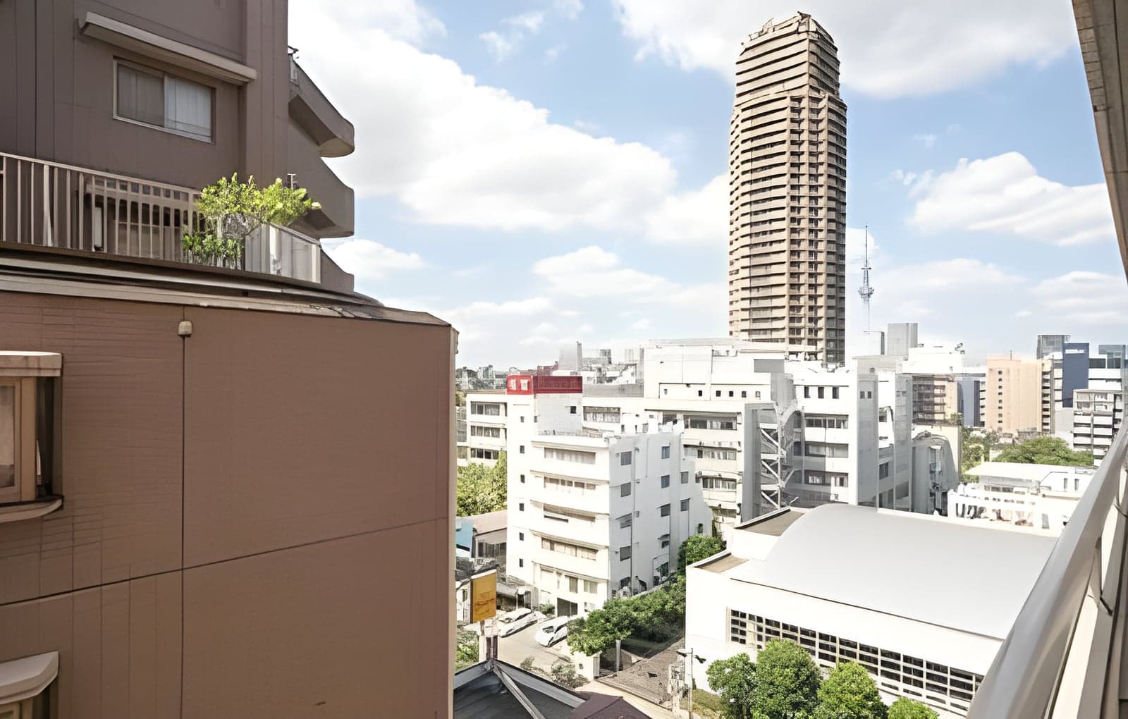 アビタシオン大島 905