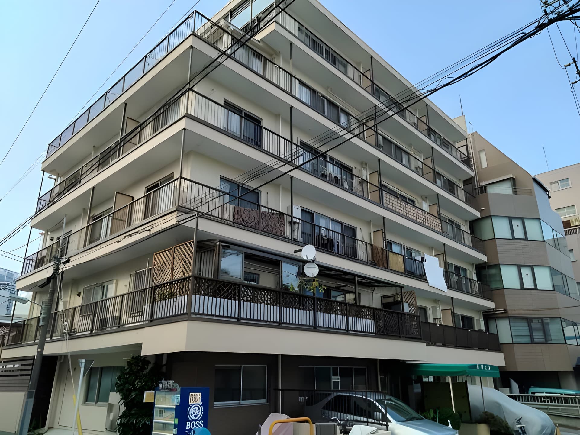 石垣ビル 303