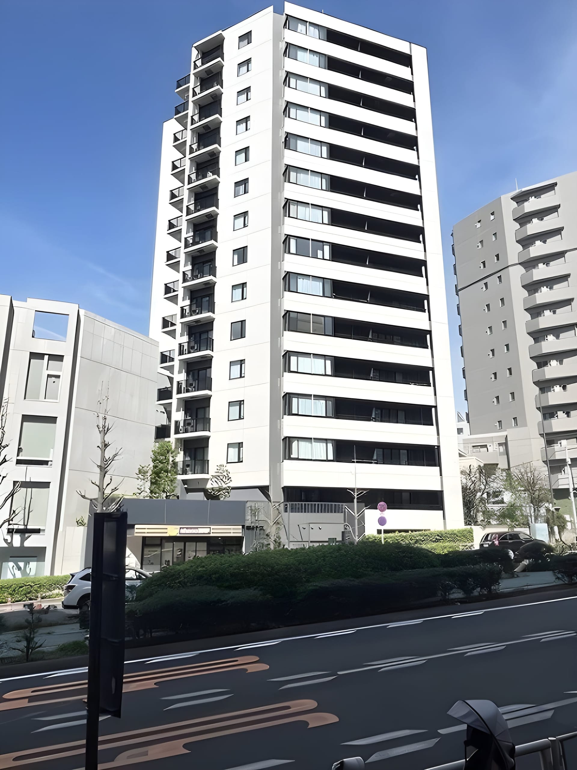 プライムメゾン本郷 1204