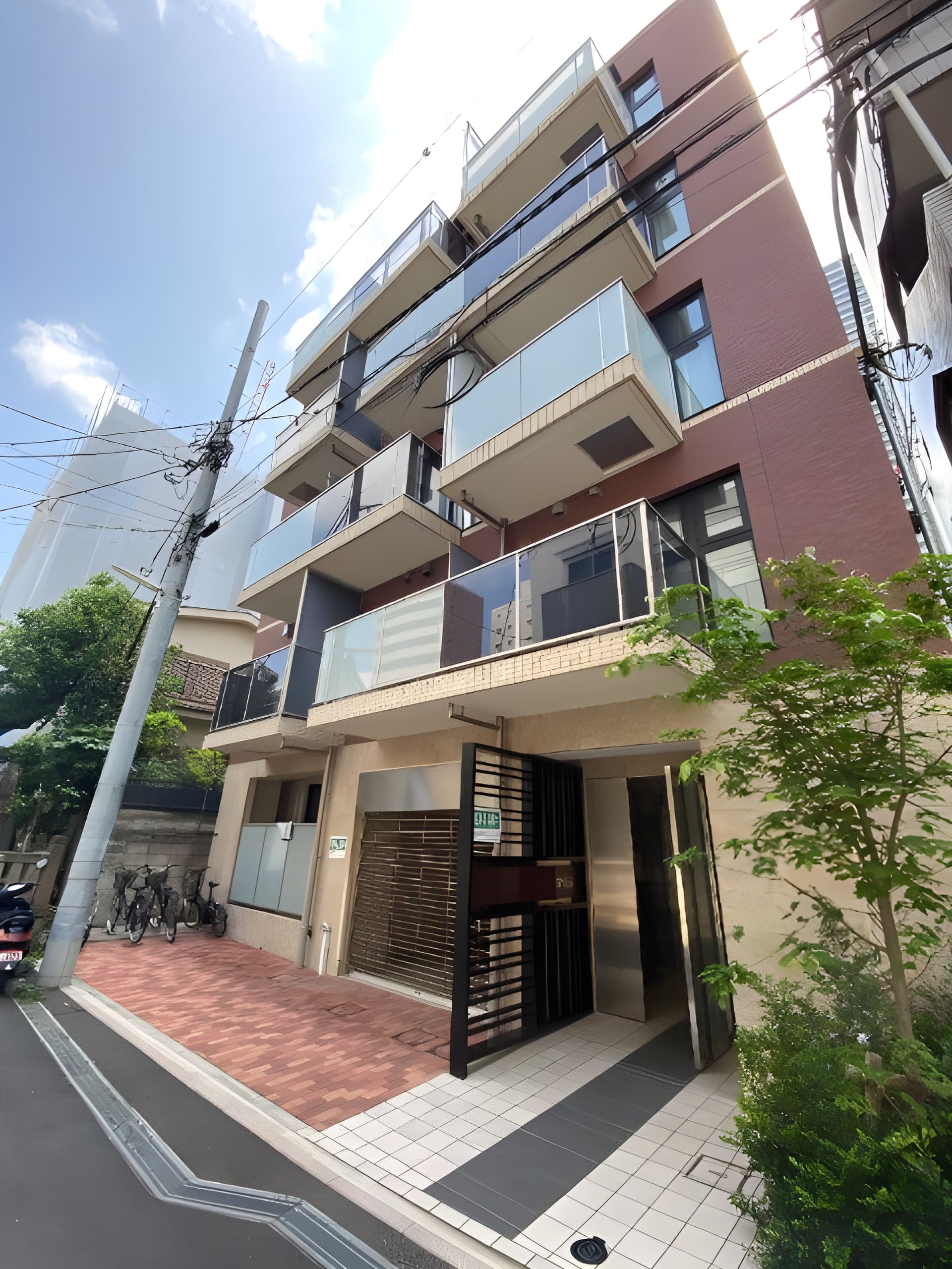 新宿御苑荘 402